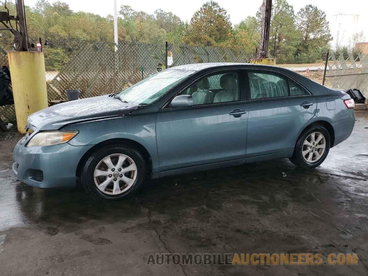 4T1BF3EK4BU586714 TOYOTA CAMRY 2011