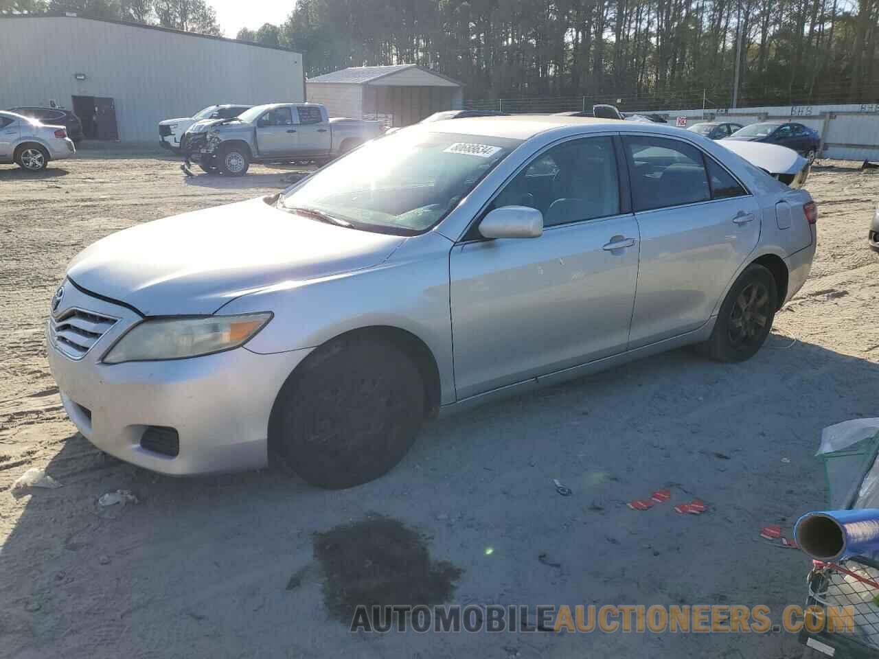 4T1BF3EK4BU600224 TOYOTA CAMRY 2011