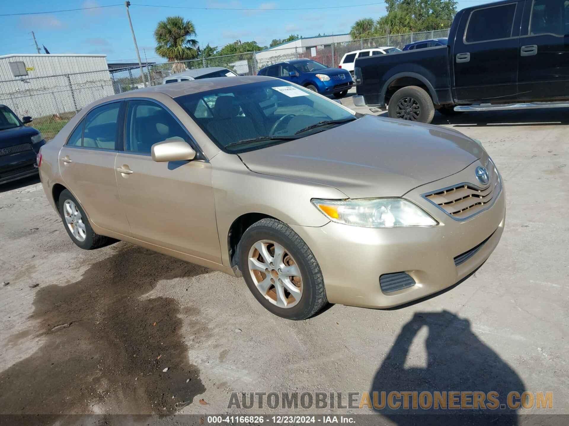 4T1BF3EK4BU639783 TOYOTA CAMRY 2011