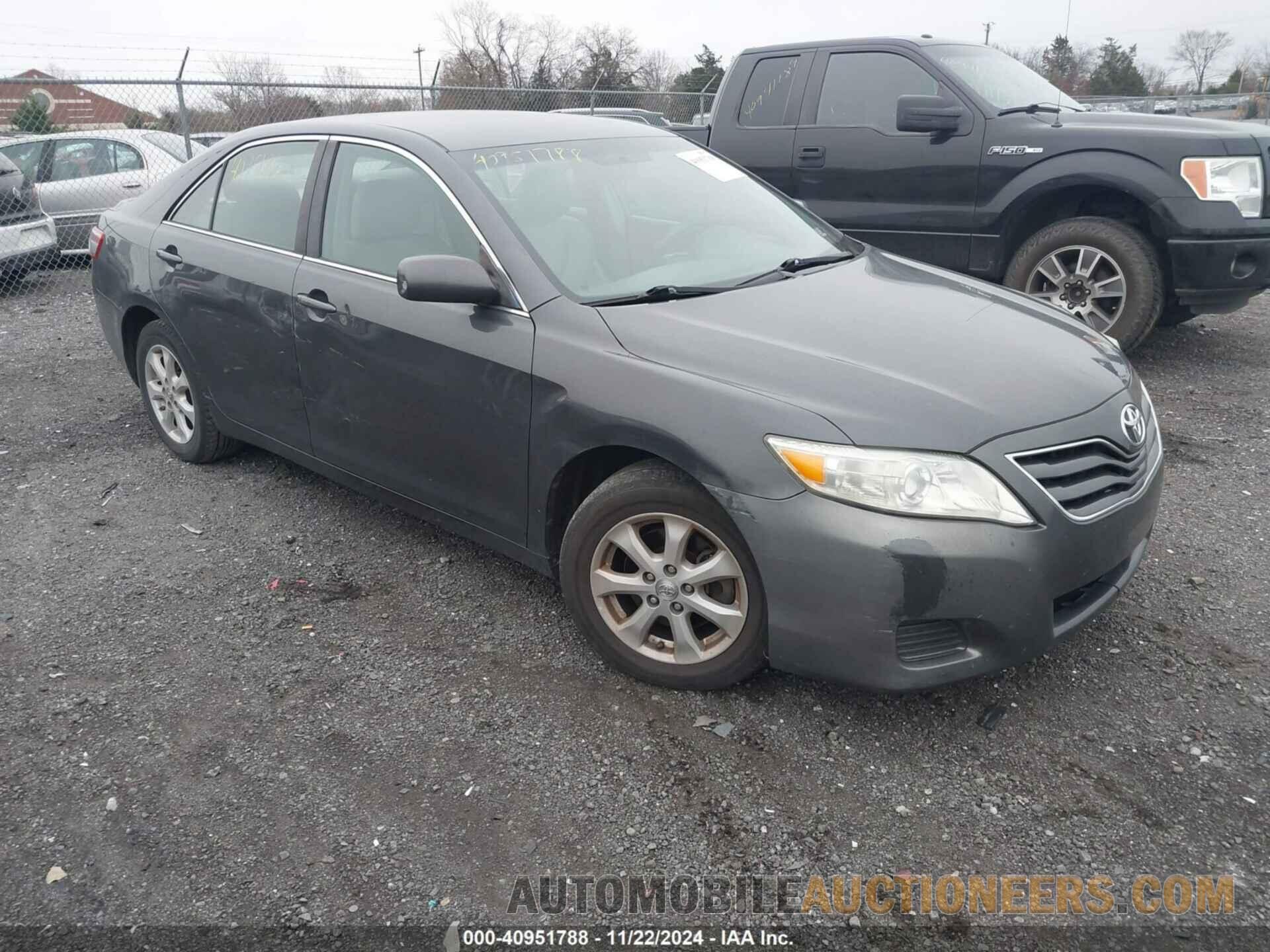 4T1BF3EK5BU643633 TOYOTA CAMRY 2011