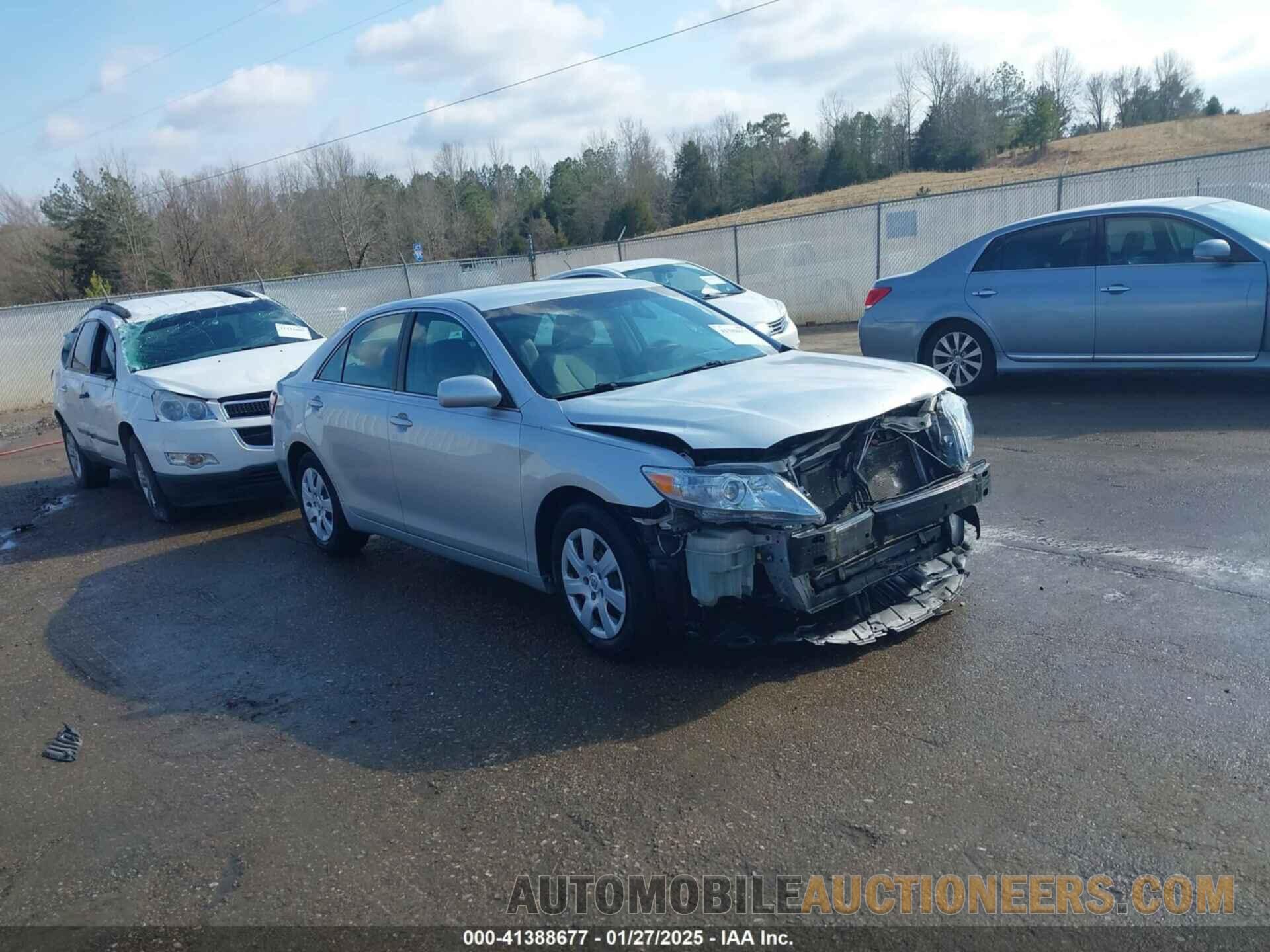 4T1BF3EK5BU684618 TOYOTA CAMRY 2011