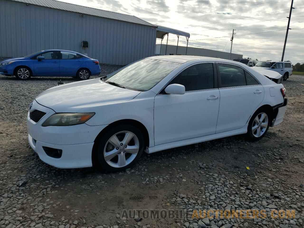 4T1BF3EK6BU607675 TOYOTA CAMRY 2011