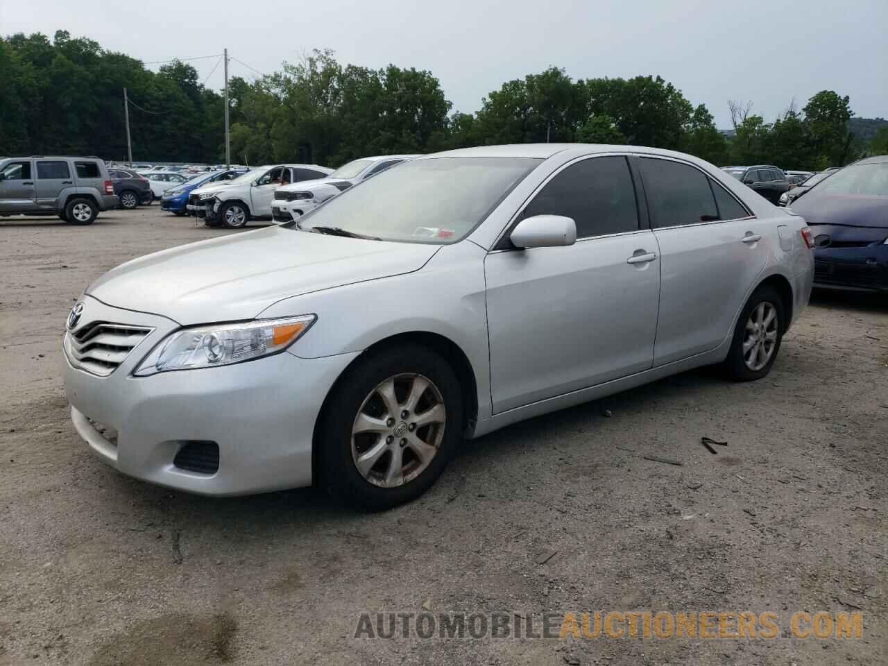 4T1BF3EK7BU670705 TOYOTA CAMRY 2011