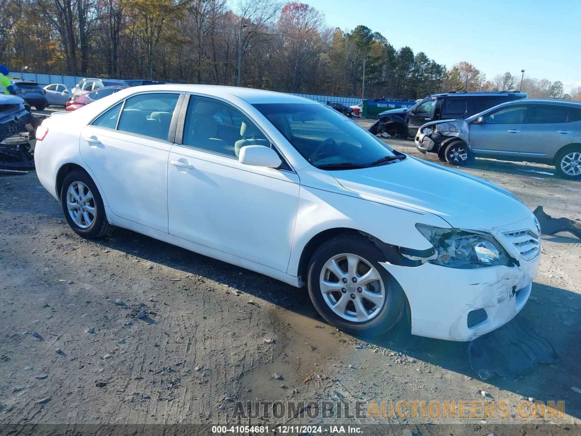 4T1BF3EK7BU678609 TOYOTA CAMRY 2011