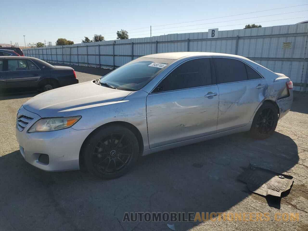 4T1BF3EK7BU706893 TOYOTA CAMRY 2011