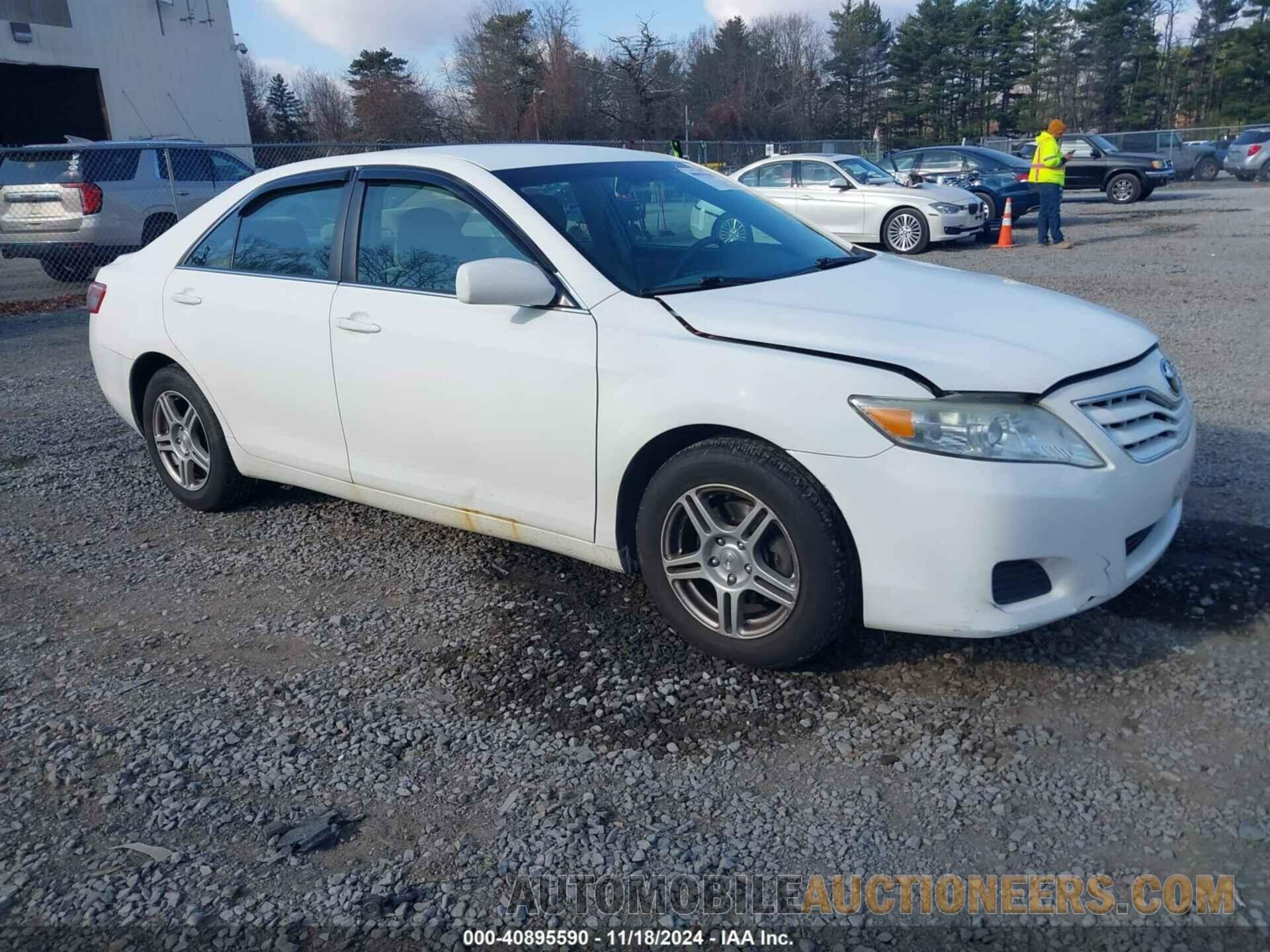 4T1BF3EK7BU741627 TOYOTA CAMRY 2011