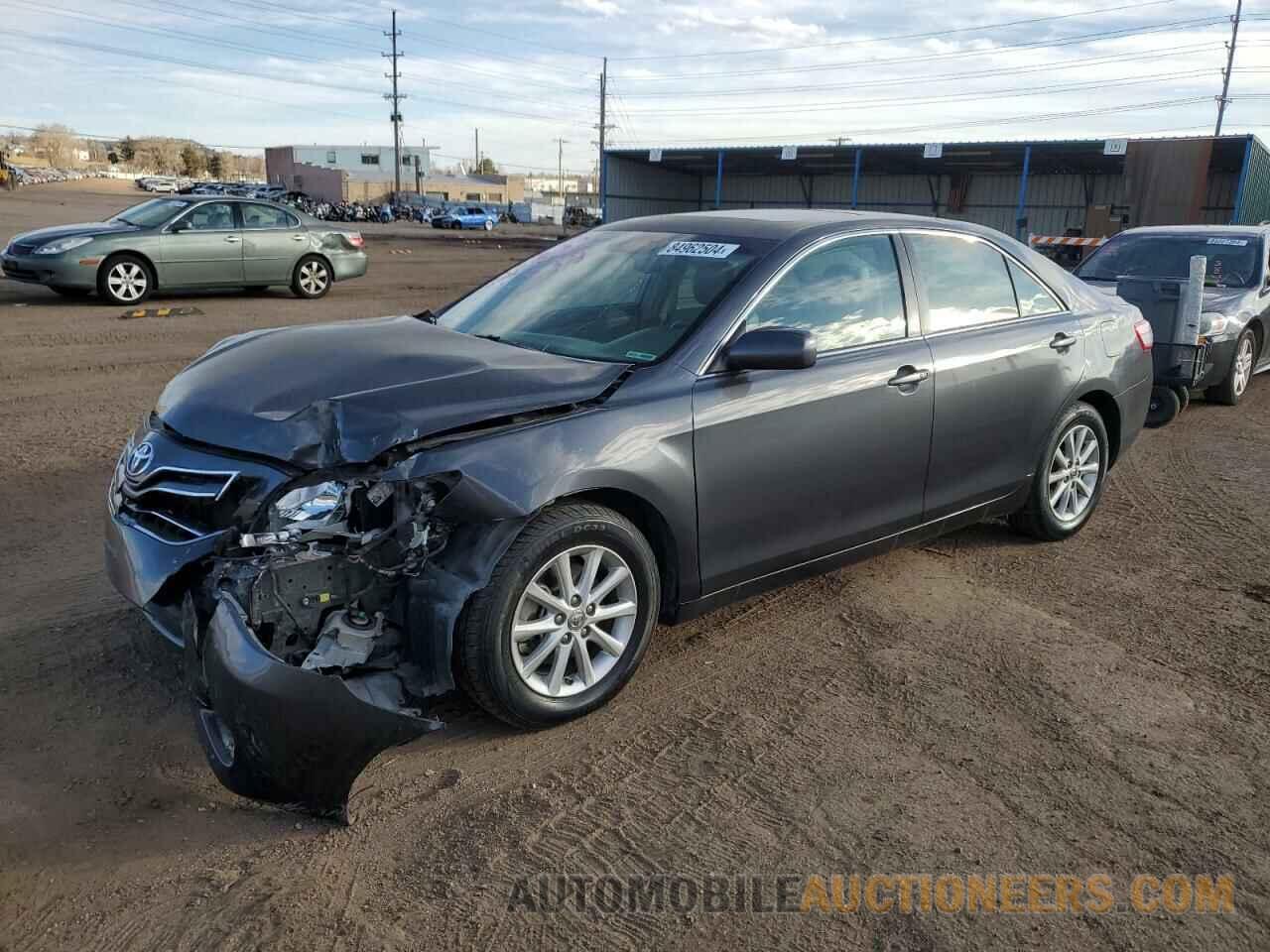 4T1BF3EK8BU170200 TOYOTA CAMRY 2011