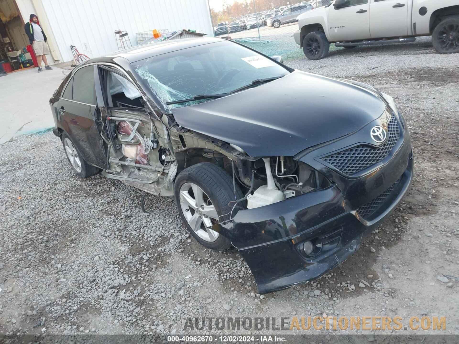 4T1BF3EK8BU209061 TOYOTA CAMRY 2011