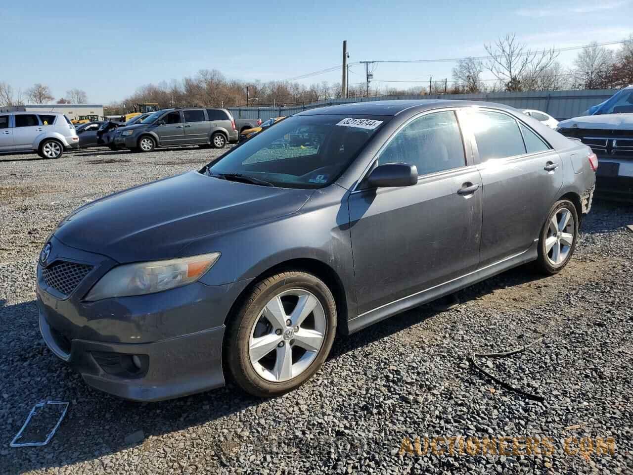 4T1BF3EK8BU209707 TOYOTA CAMRY 2011