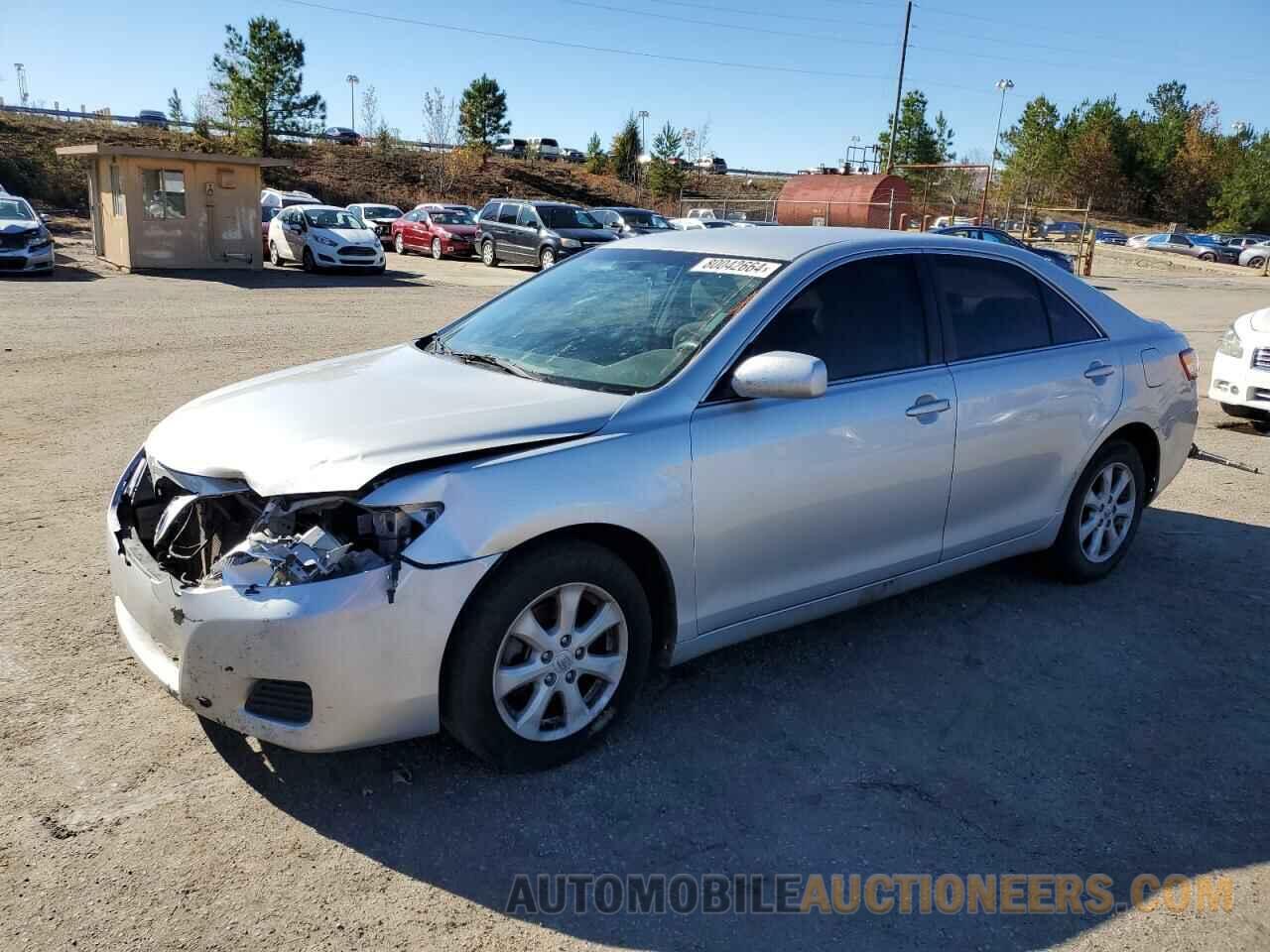 4T1BF3EK8BU626406 TOYOTA CAMRY 2011