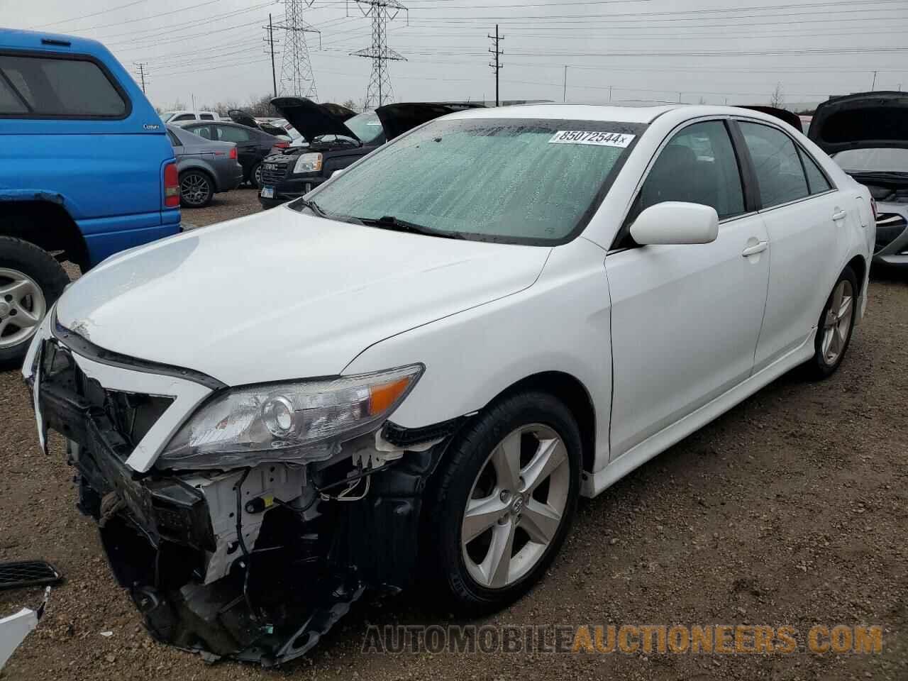 4T1BF3EK9BU699347 TOYOTA CAMRY 2011