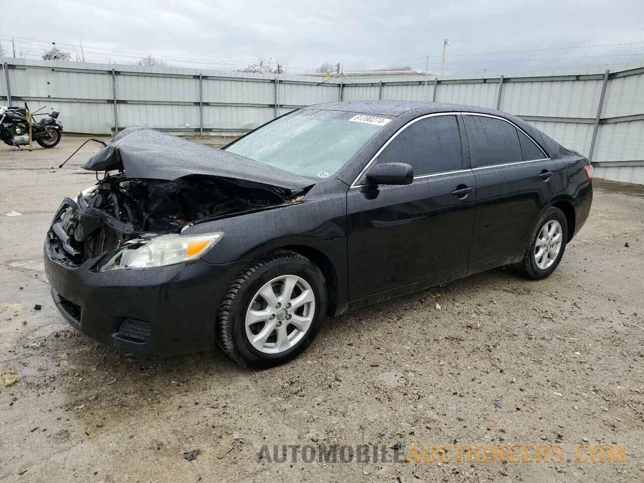 4T1BF3EK9BU760972 TOYOTA CAMRY 2011