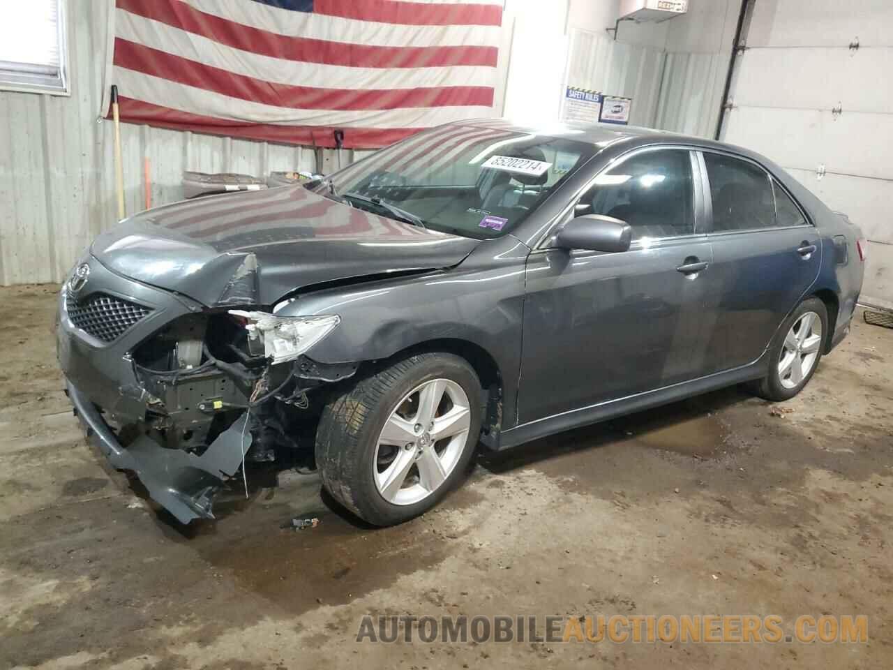 4T1BF3EKXBU200054 TOYOTA CAMRY 2011