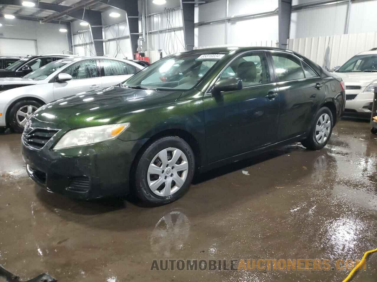 4T1BF3EKXBU665269 TOYOTA CAMRY 2011