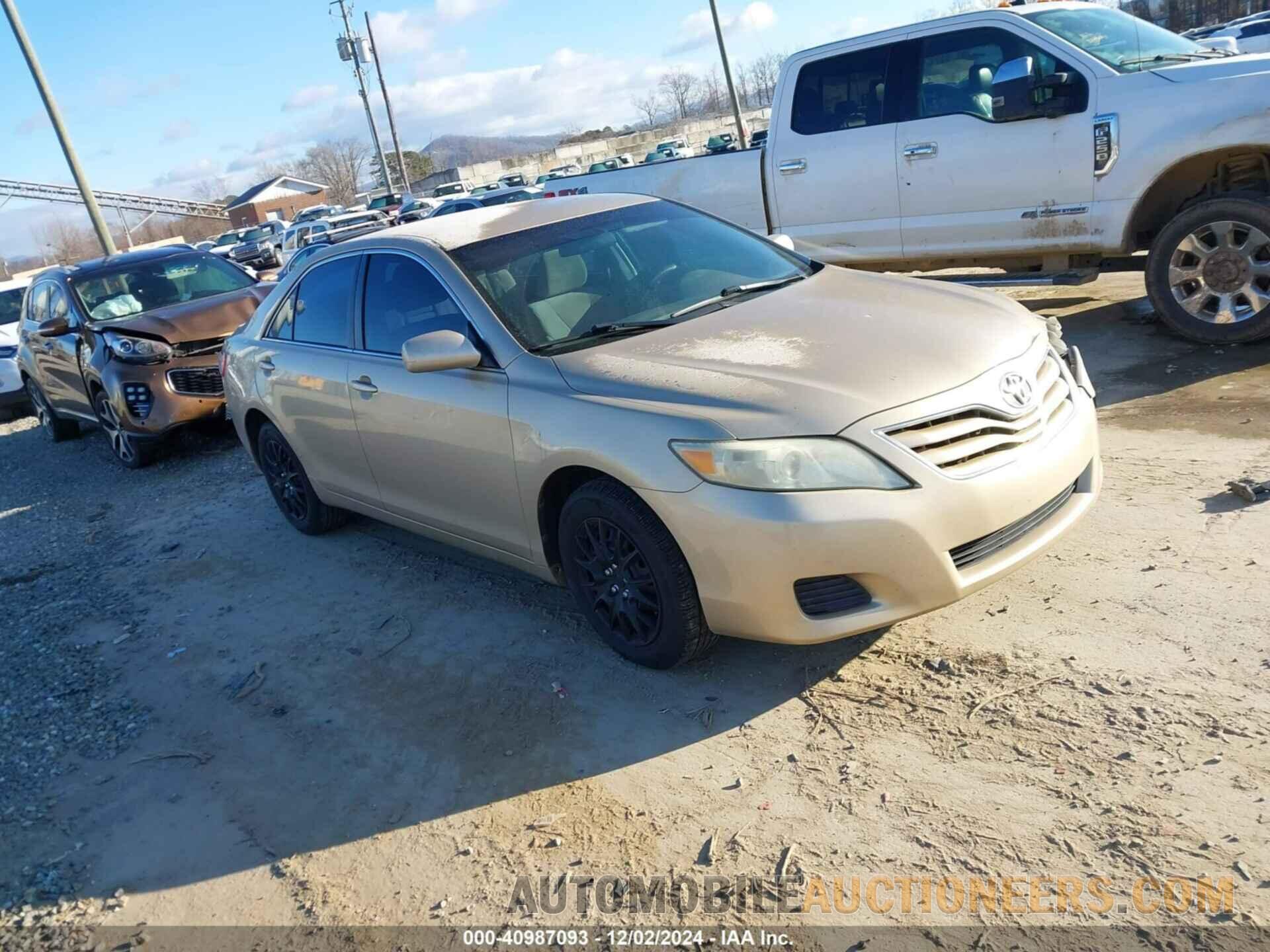 4T1BF3EKXBU698286 TOYOTA CAMRY 2011