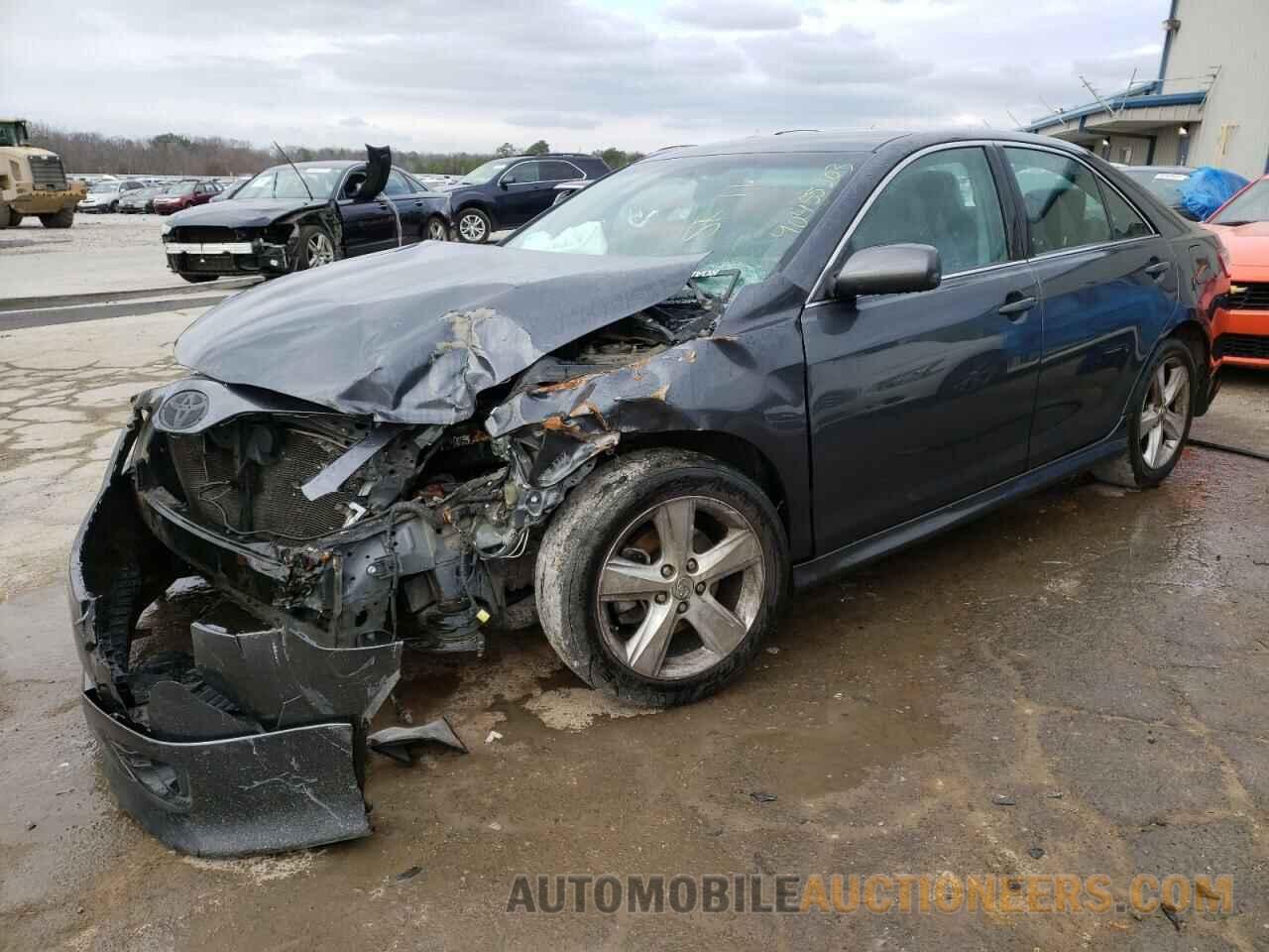 4T1BF3EKXBU721307 TOYOTA CAMRY 2011