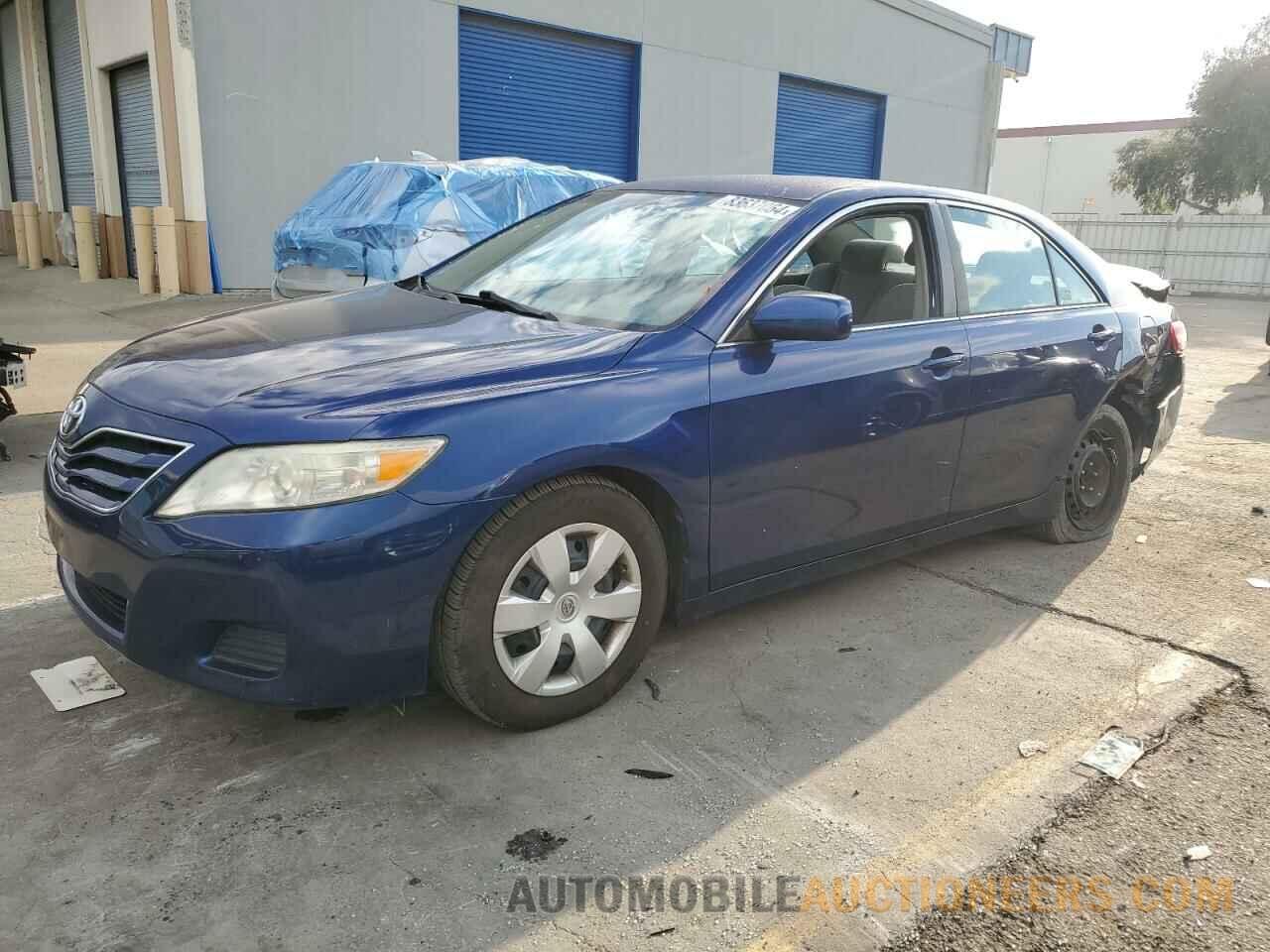 4T1BF3EKXBU763721 TOYOTA CAMRY 2011