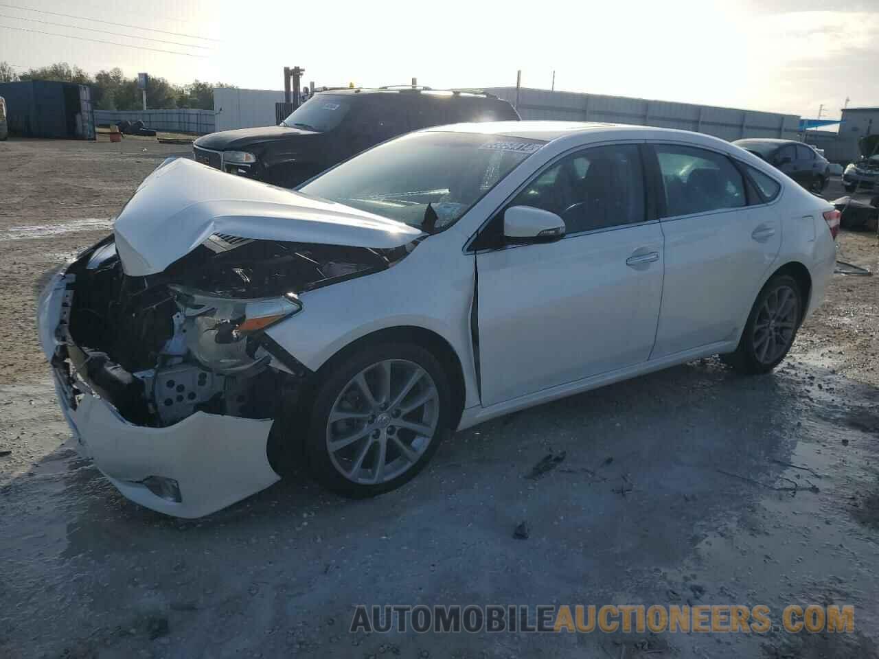 4T1BK1EB0EU113588 TOYOTA AVALON 2014