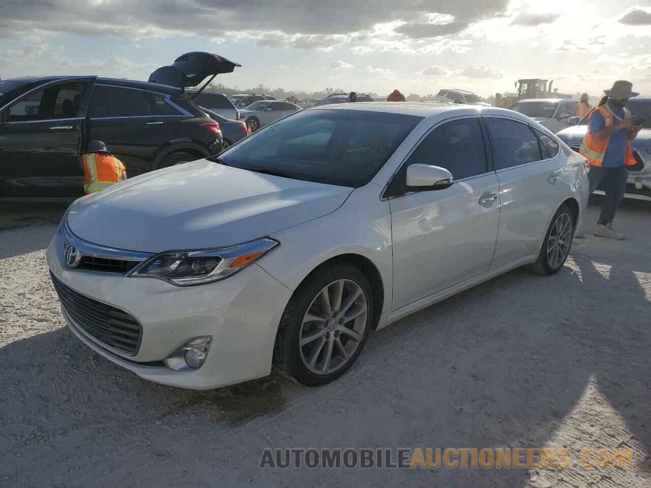 4T1BK1EB1FU188804 TOYOTA AVALON 2015