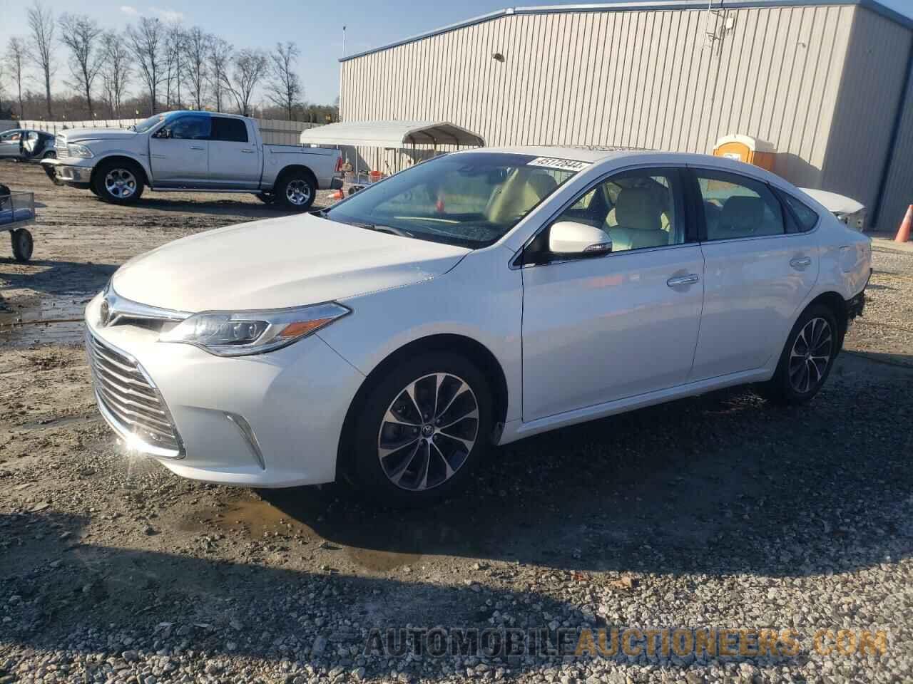 4T1BK1EB3JU283048 TOYOTA AVALON 2018