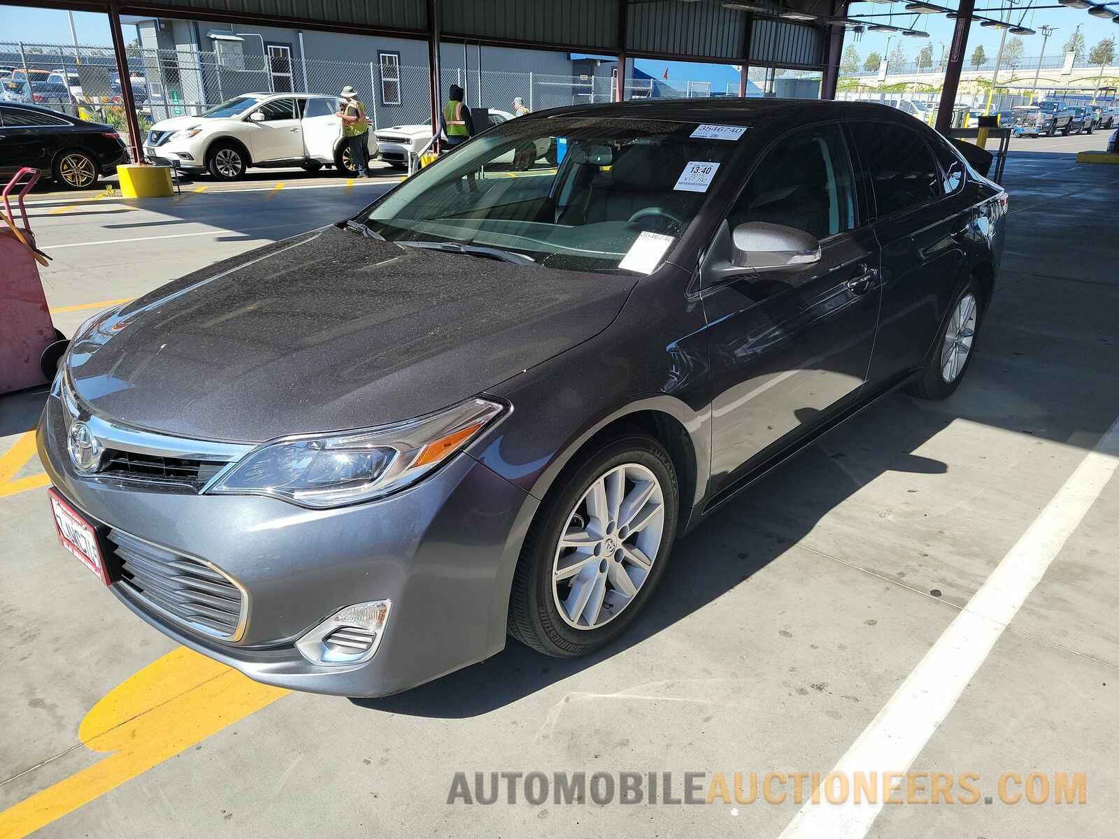 4T1BK1EB4FU147888 Toyota Avalon 2015