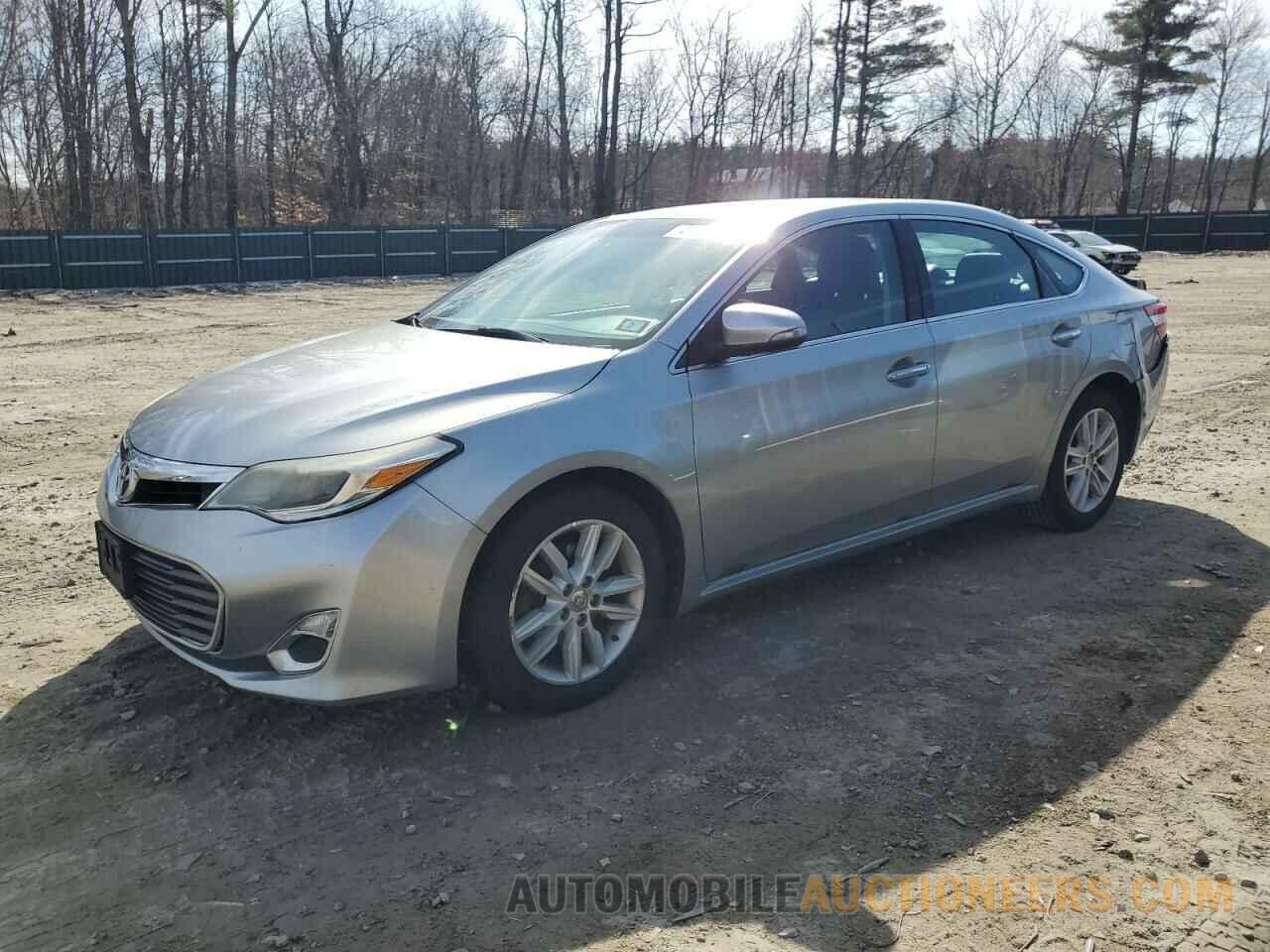 4T1BK1EB5FU161279 TOYOTA AVALON 2015