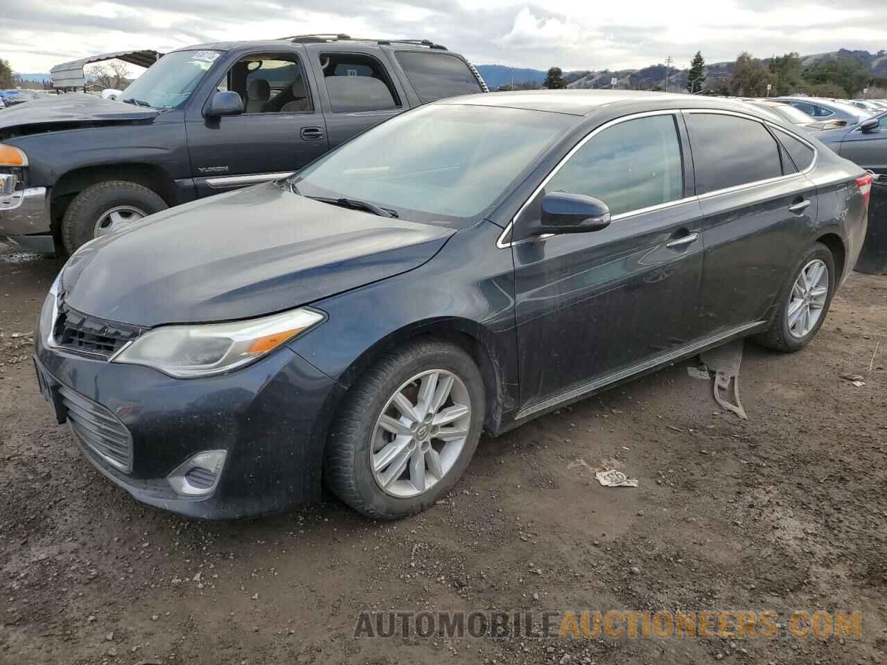 4T1BK1EB9FU152617 TOYOTA AVALON 2015