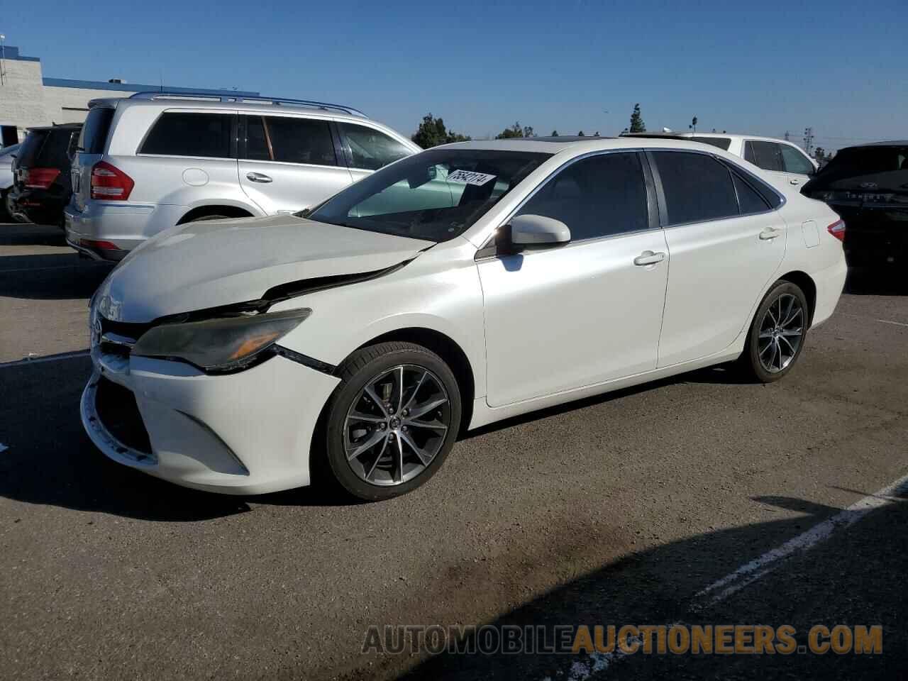 4T1BK1FK4FU562367 TOYOTA CAMRY 2015