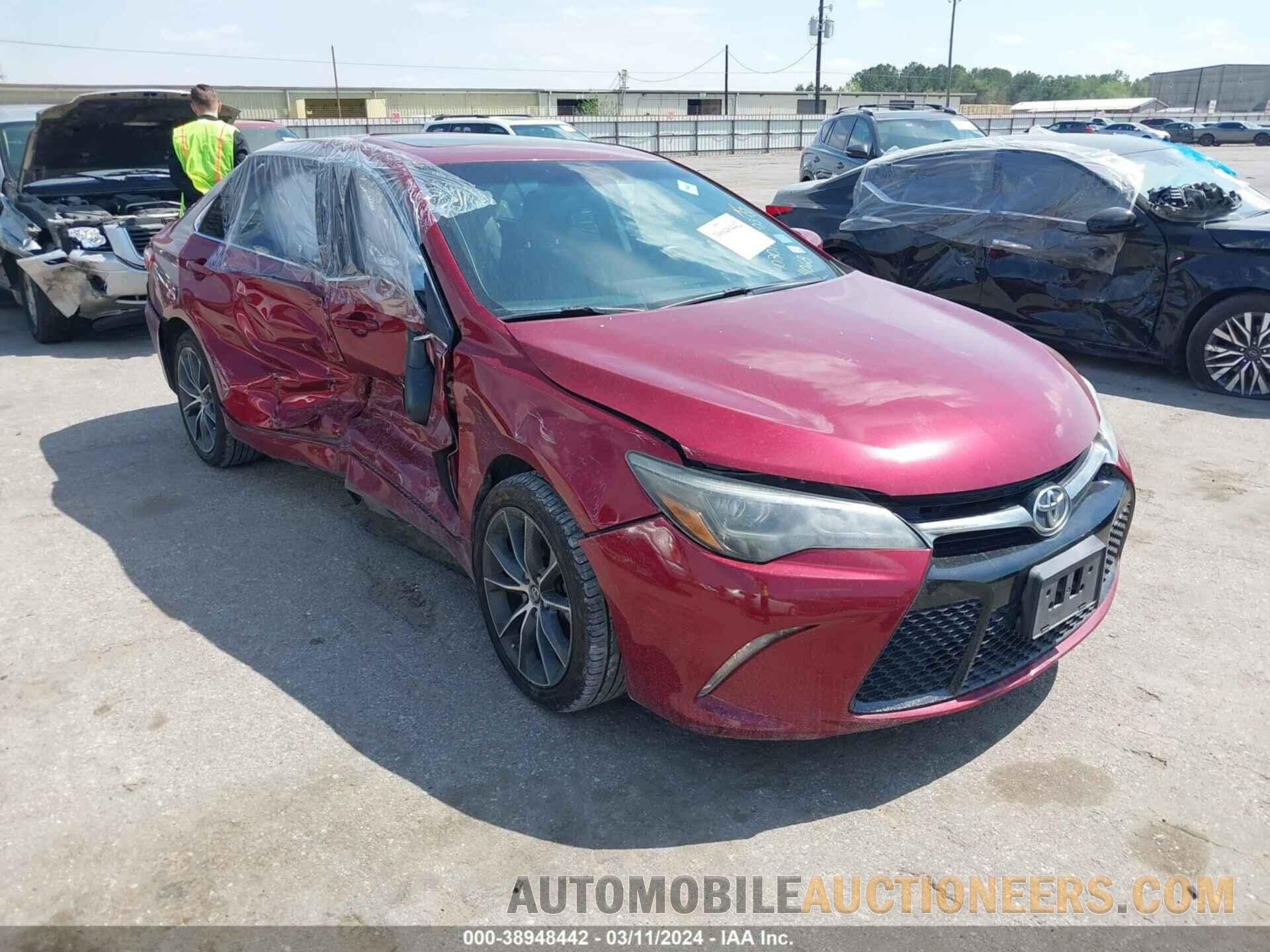 4T1BK1FK4FU564068 TOYOTA CAMRY 2015