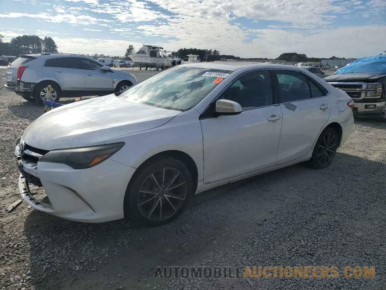 4T1BK1FK5FU567593 TOYOTA CAMRY 2015