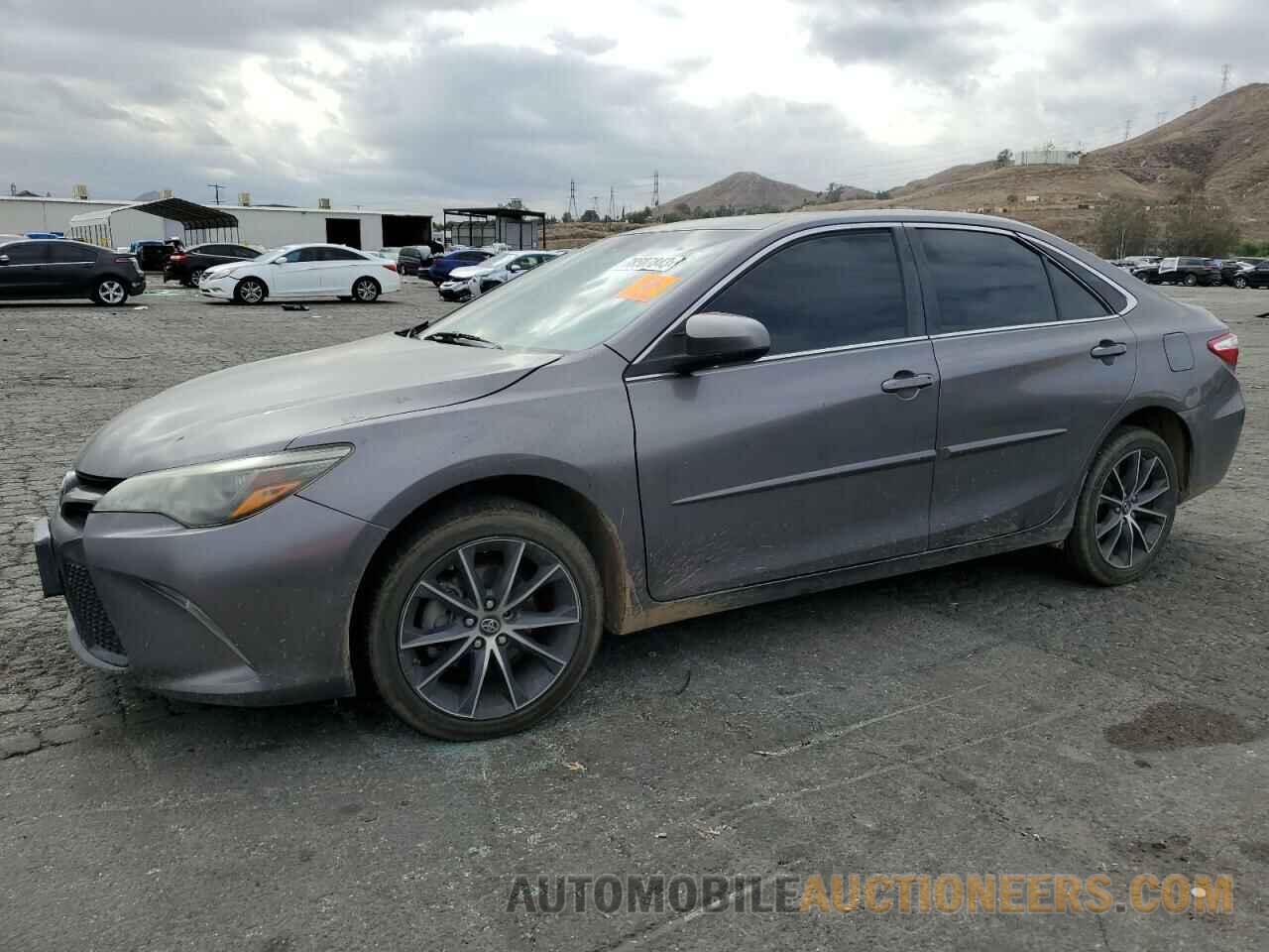 4T1BK1FK7HU581577 TOYOTA CAMRY 2017