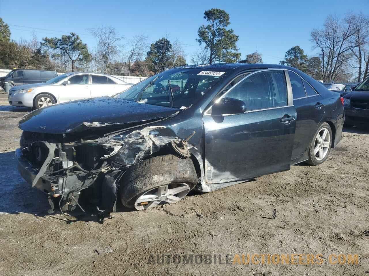 4T1BK1FK8CU010012 TOYOTA CAMRY 2012