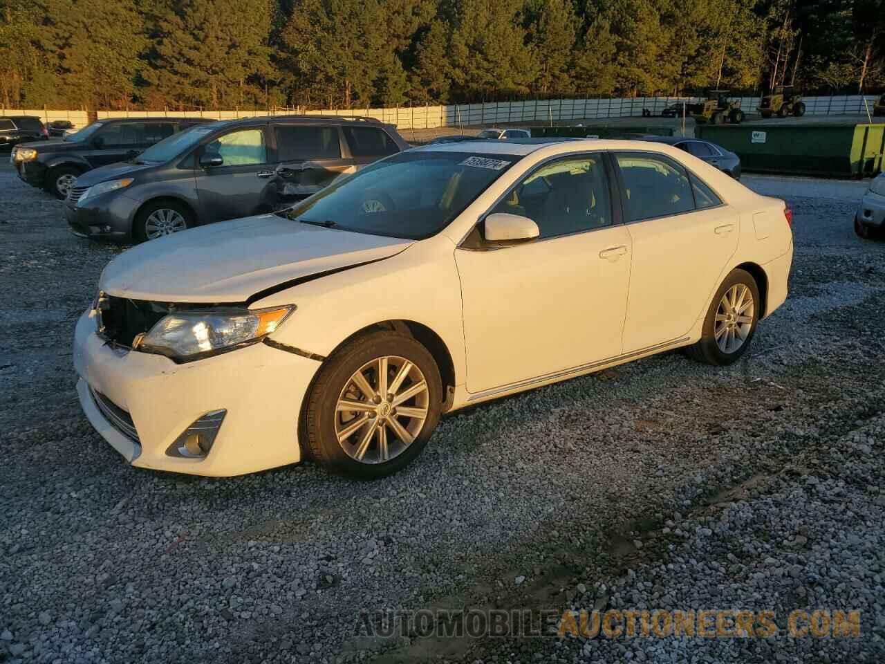 4T1BK1FKXEU549167 TOYOTA CAMRY 2014