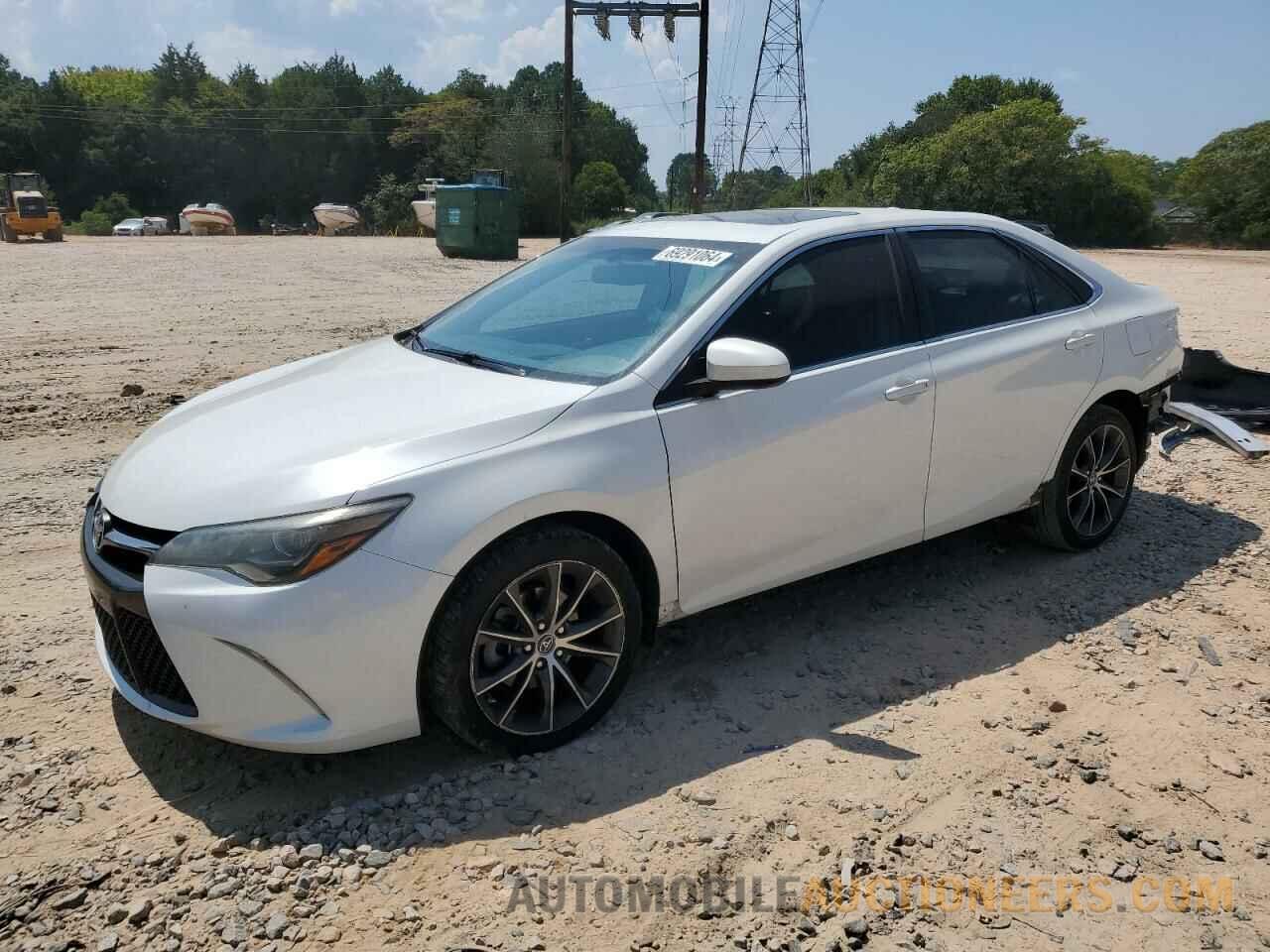 4T1BK1FKXFU028208 TOYOTA CAMRY 2015