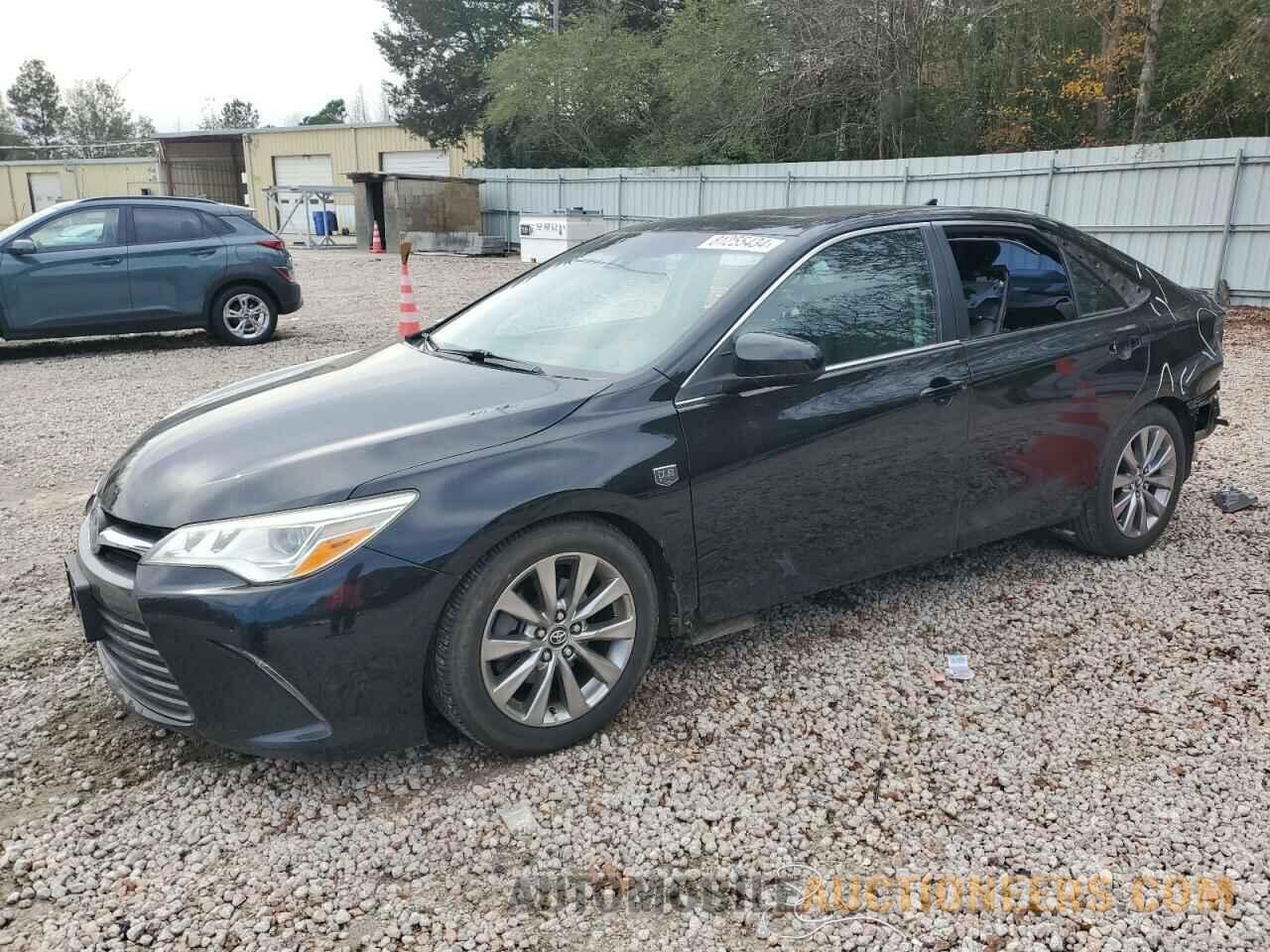 4T1BK1FKXHU580164 TOYOTA CAMRY 2017