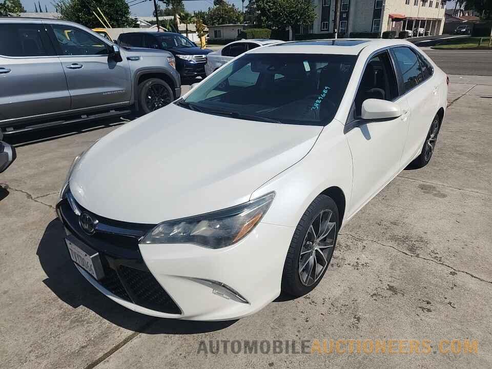 4T1BK1FKXHU581072 Toyota Camry 2017