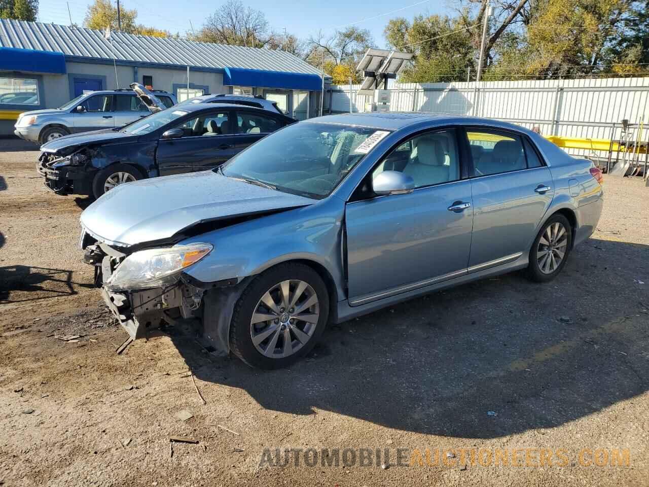 4T1BK3DB1BU416016 TOYOTA AVALON 2011