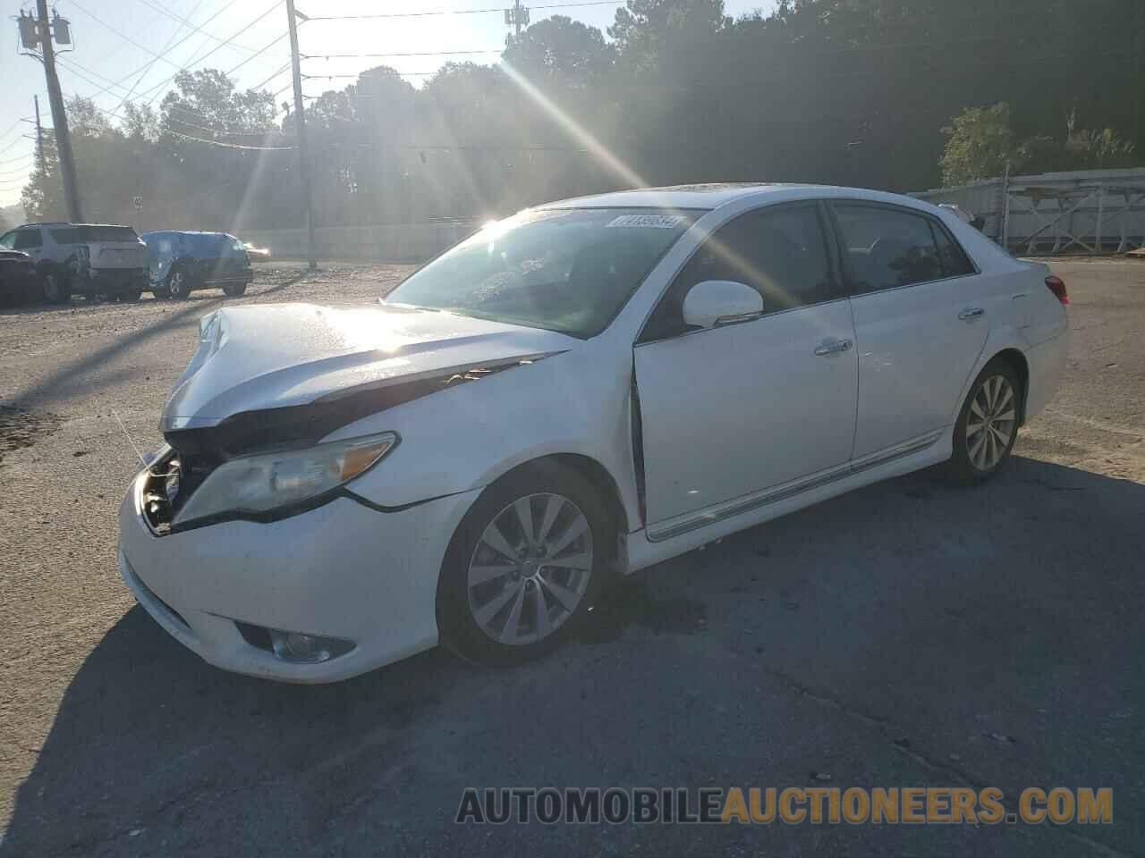 4T1BK3DB7BU390389 TOYOTA AVALON 2011