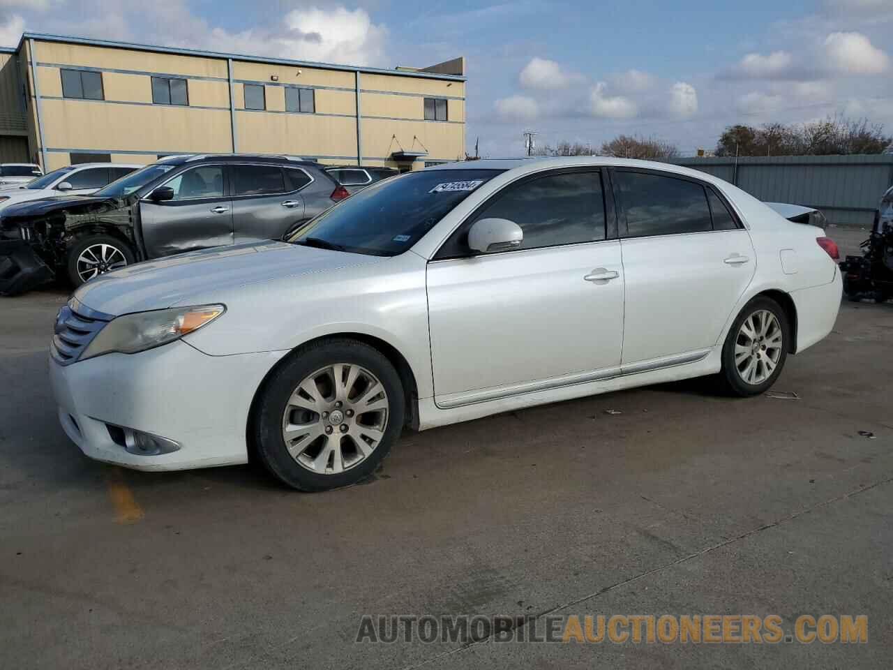 4T1BK3DB9CU465997 TOYOTA AVALON 2012