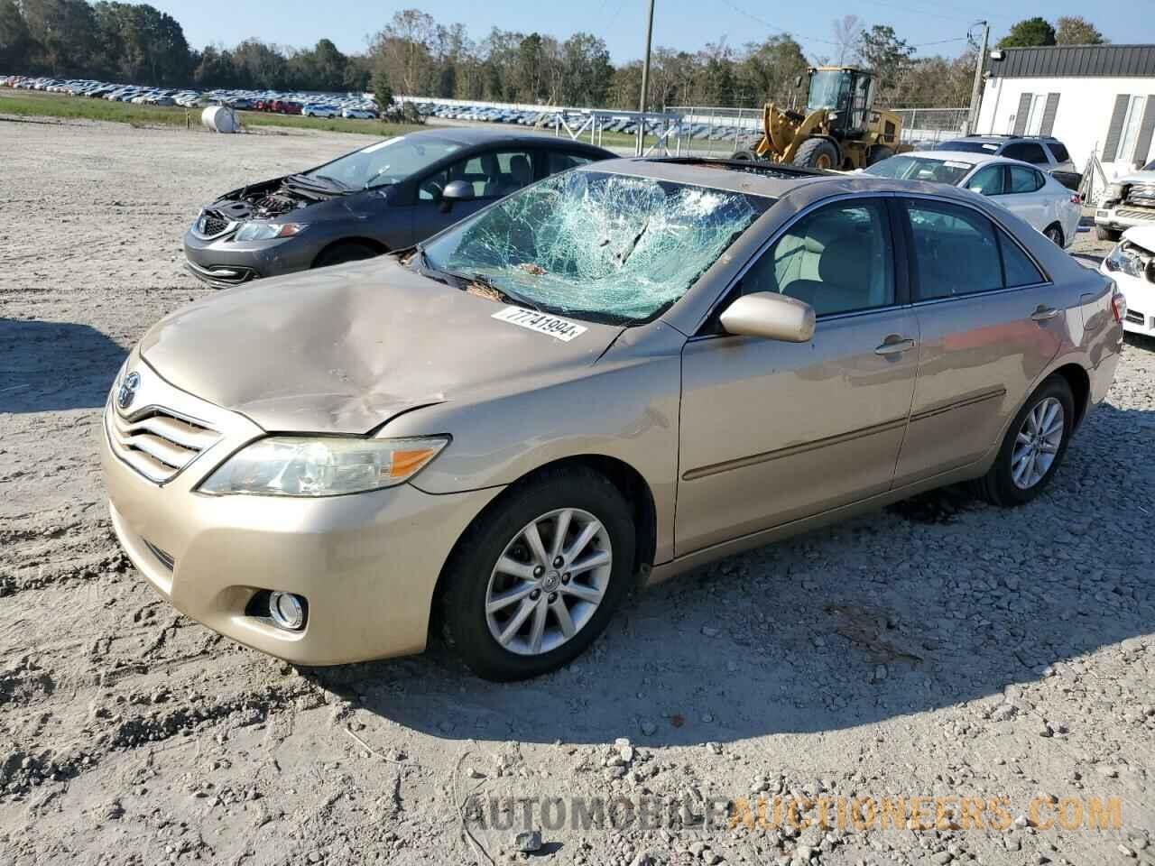 4T1BK3EK2BU619804 TOYOTA CAMRY 2011