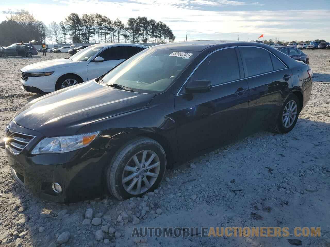 4T1BK3EK9BU627947 TOYOTA CAMRY 2011