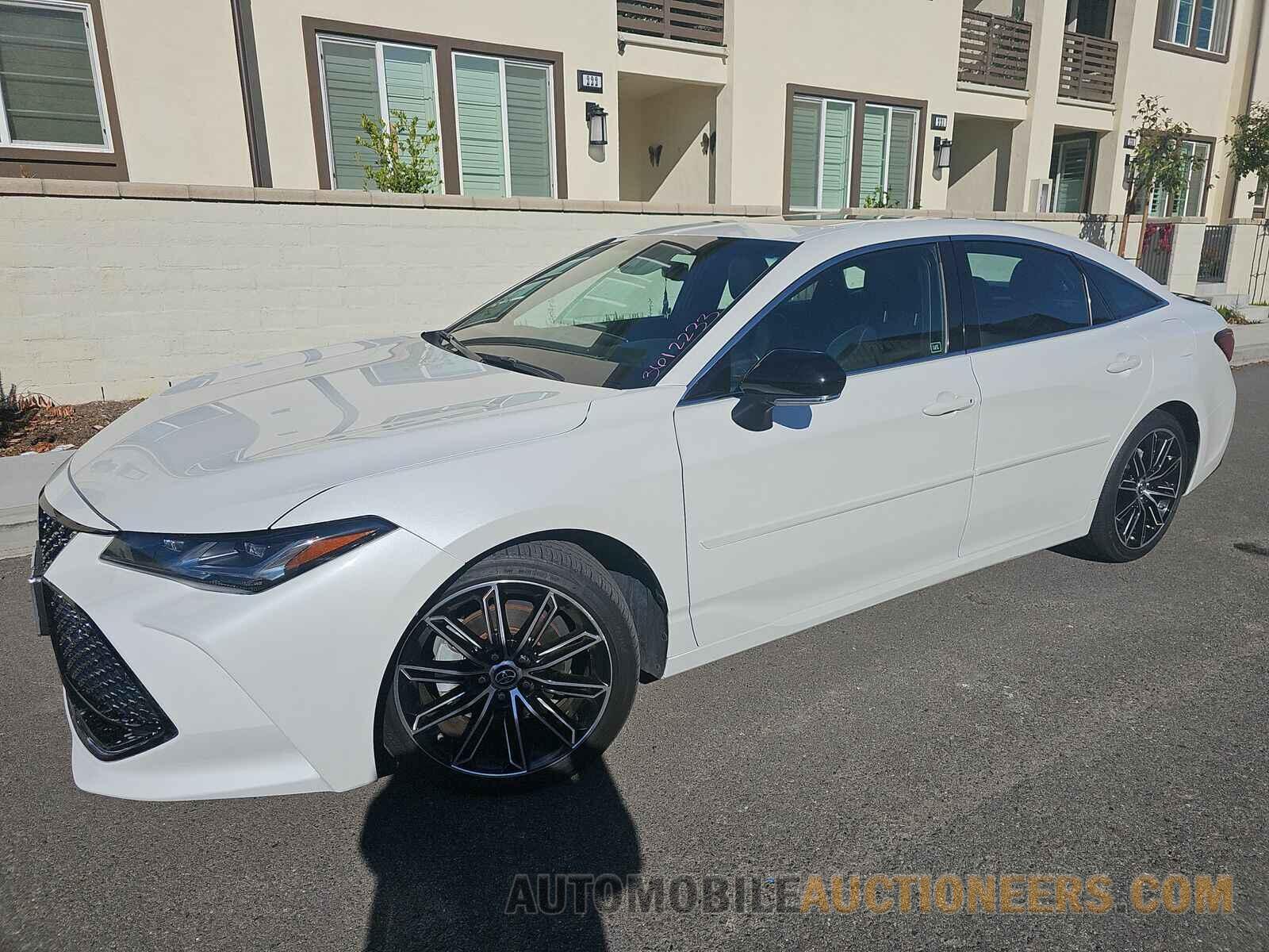 4T1BZ1FB0KU027817 Toyota Avalon 2019