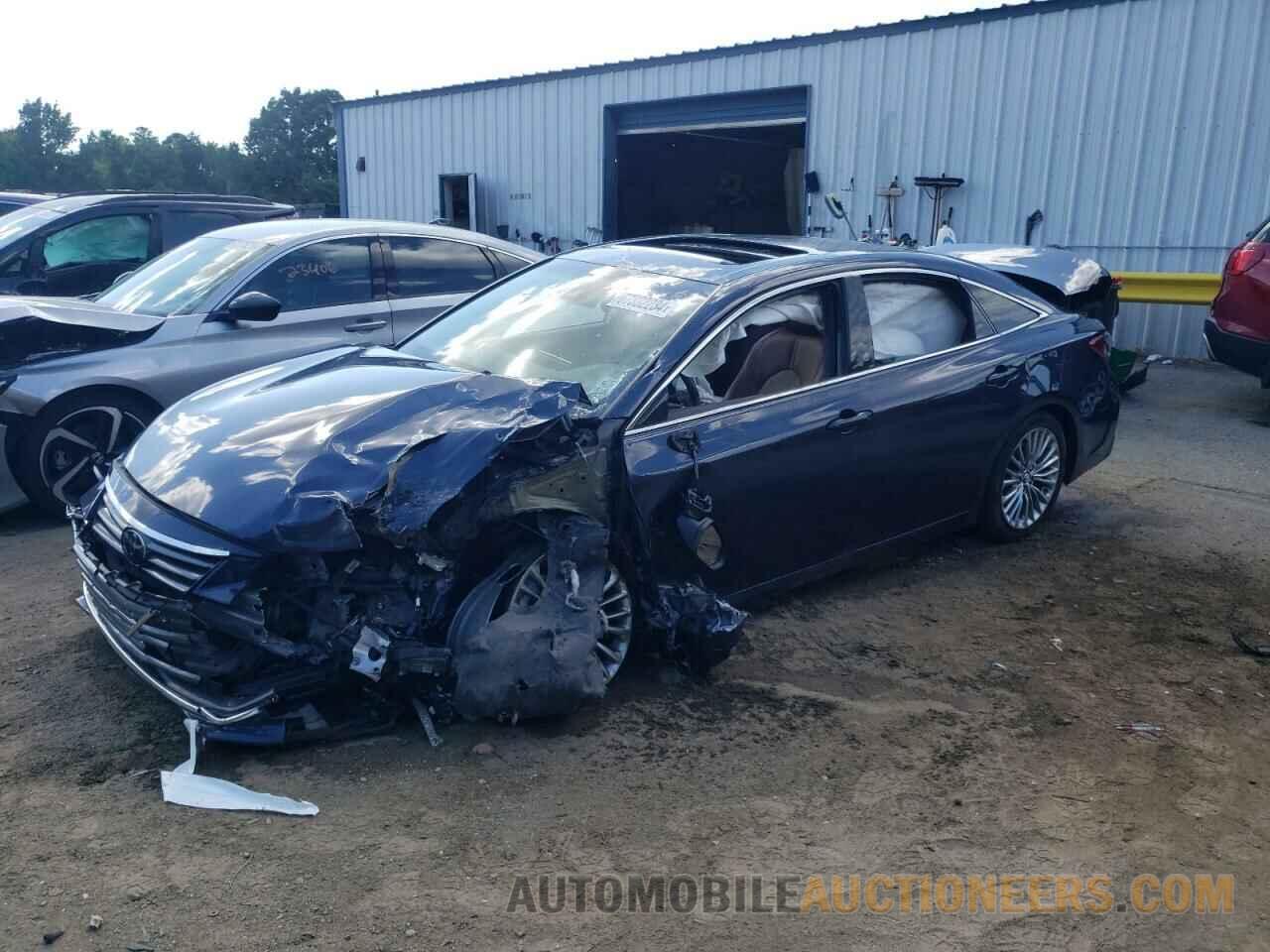 4T1BZ1FB4KU004895 TOYOTA AVALON 2019