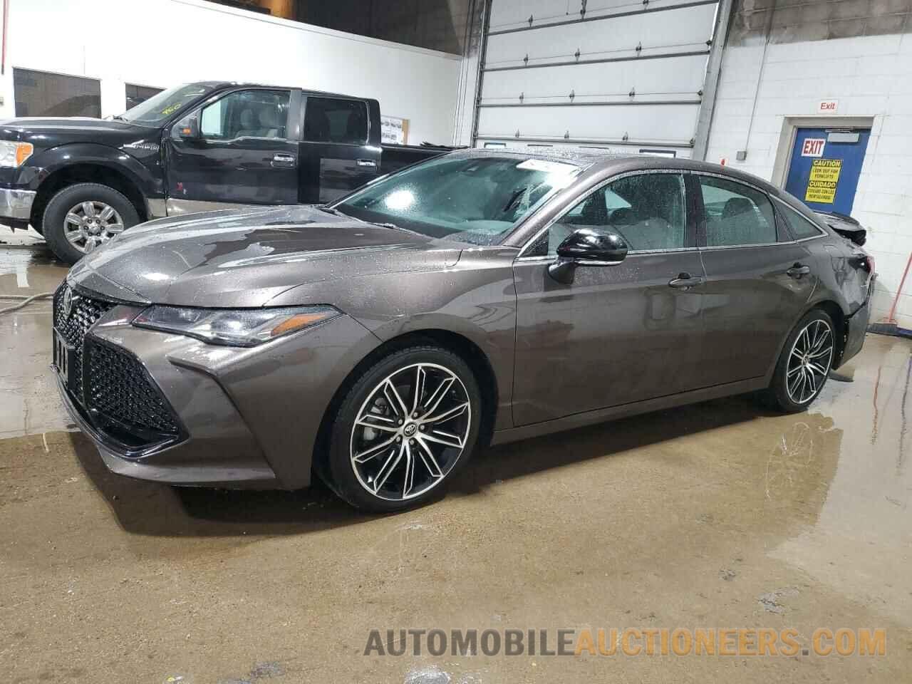 4T1BZ1FB4KU010633 TOYOTA AVALON 2019