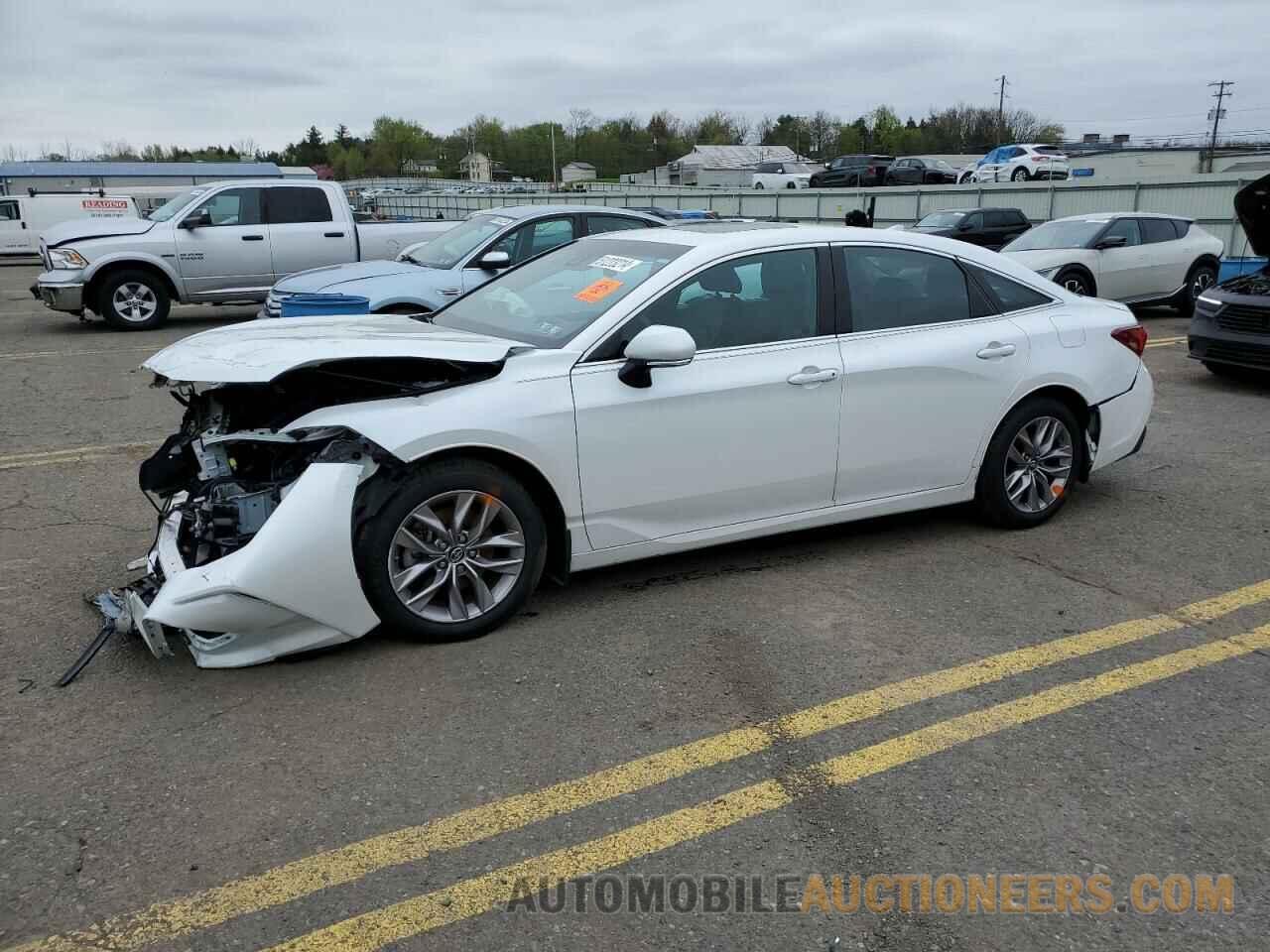 4T1BZ1FB6KU010813 TOYOTA AVALON 2019