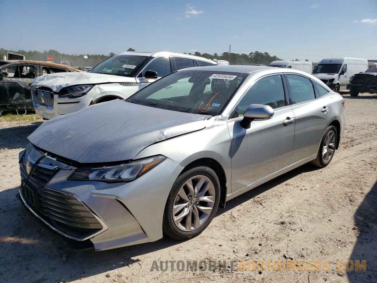 4T1BZ1FB6KU017907 TOYOTA AVALON 2019