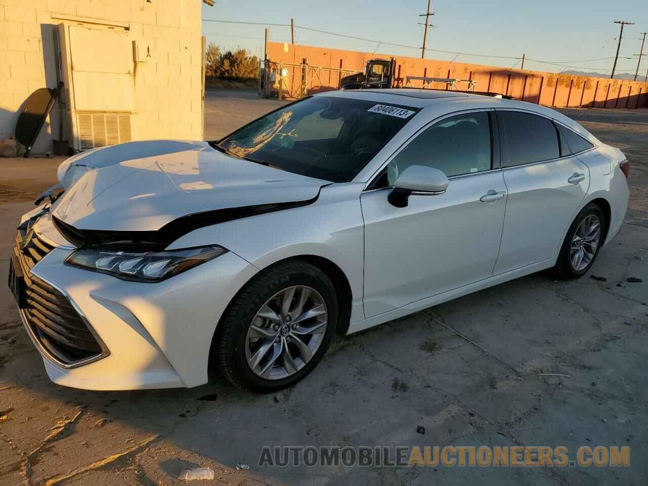 4T1BZ1FB8KU012272 TOYOTA AVALON 2019