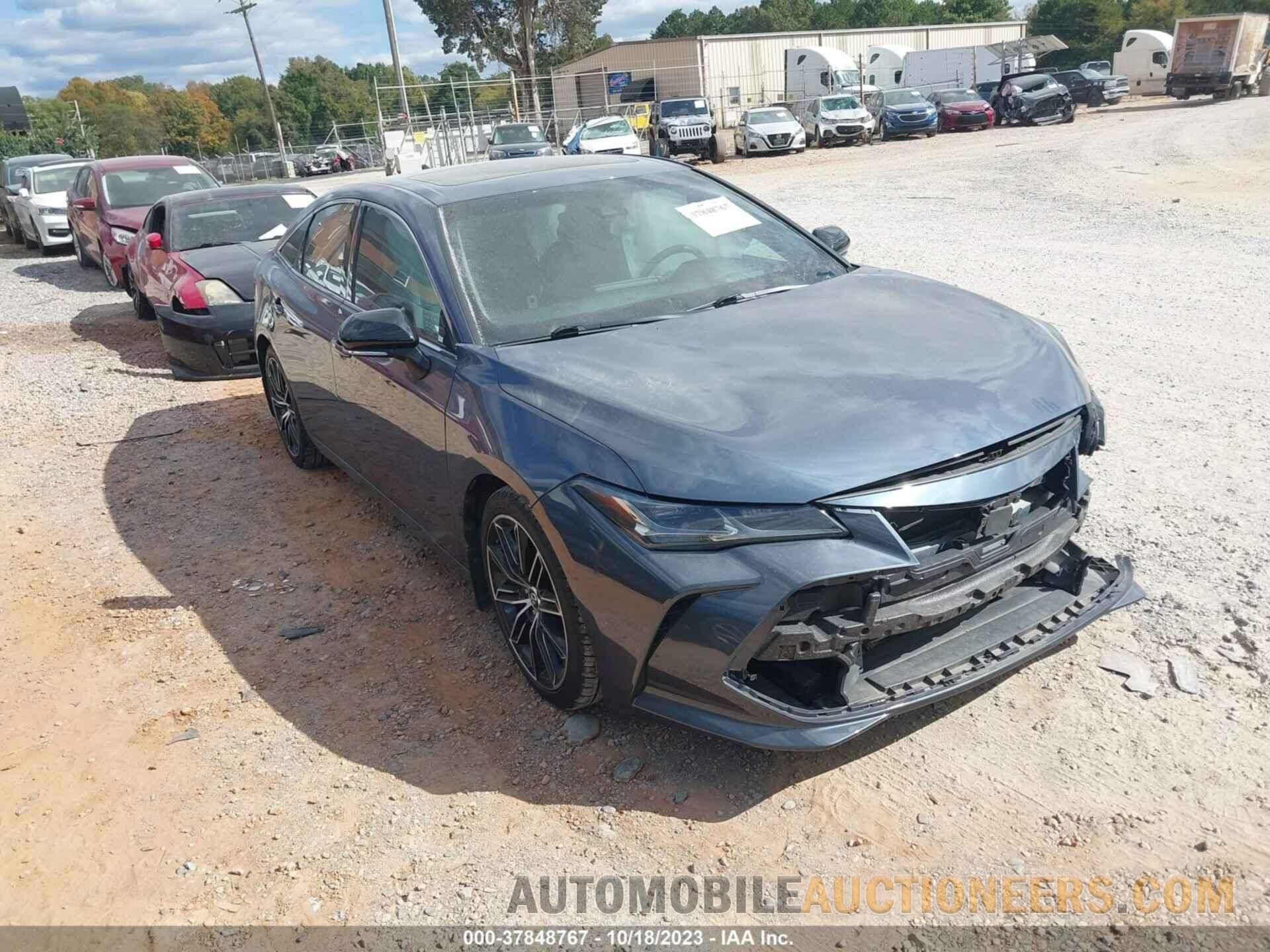 4T1BZ1FBXKU019319 TOYOTA AVALON 2019