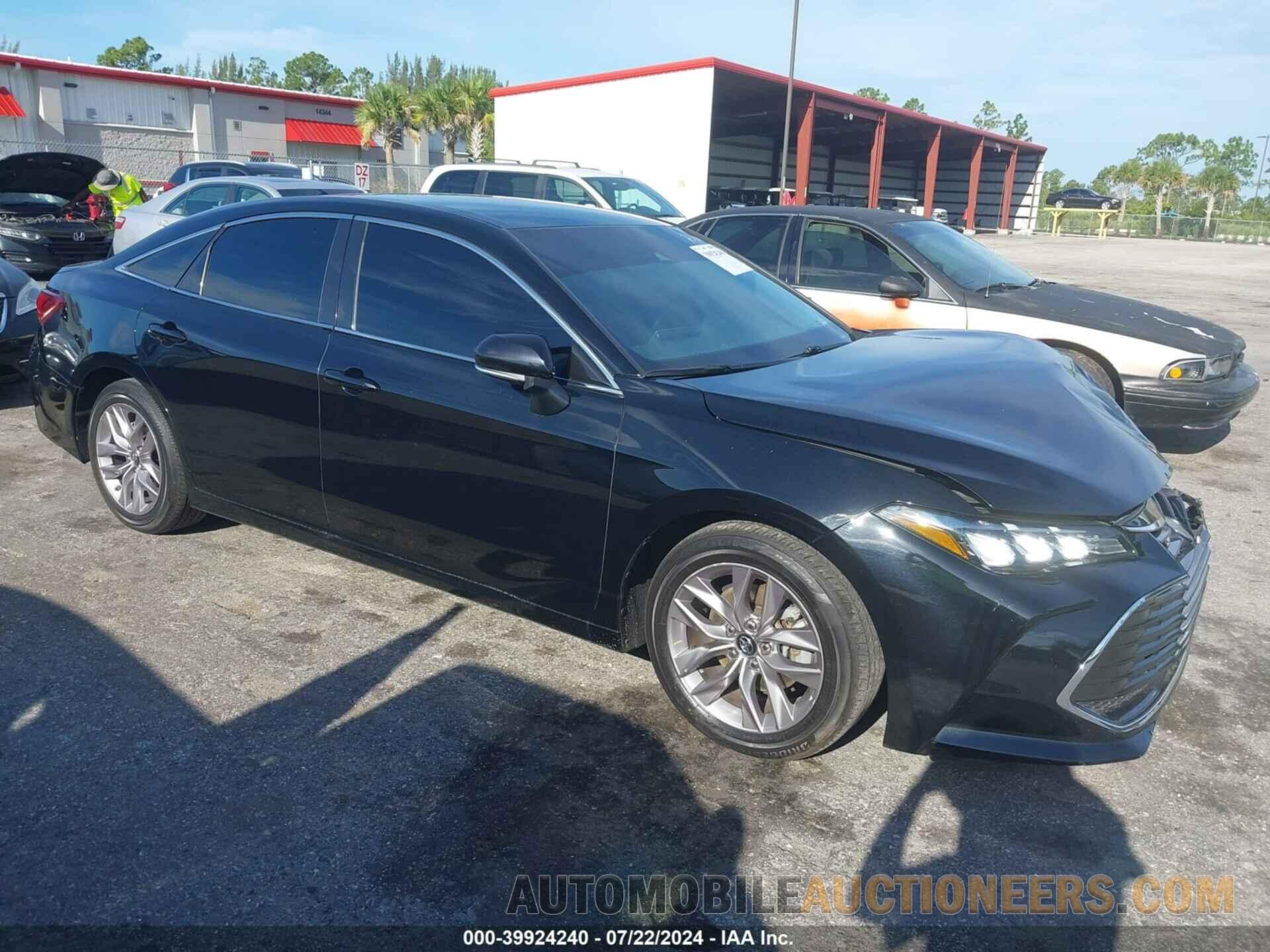 4T1BZ1FBXKU027680 TOYOTA AVALON 2019