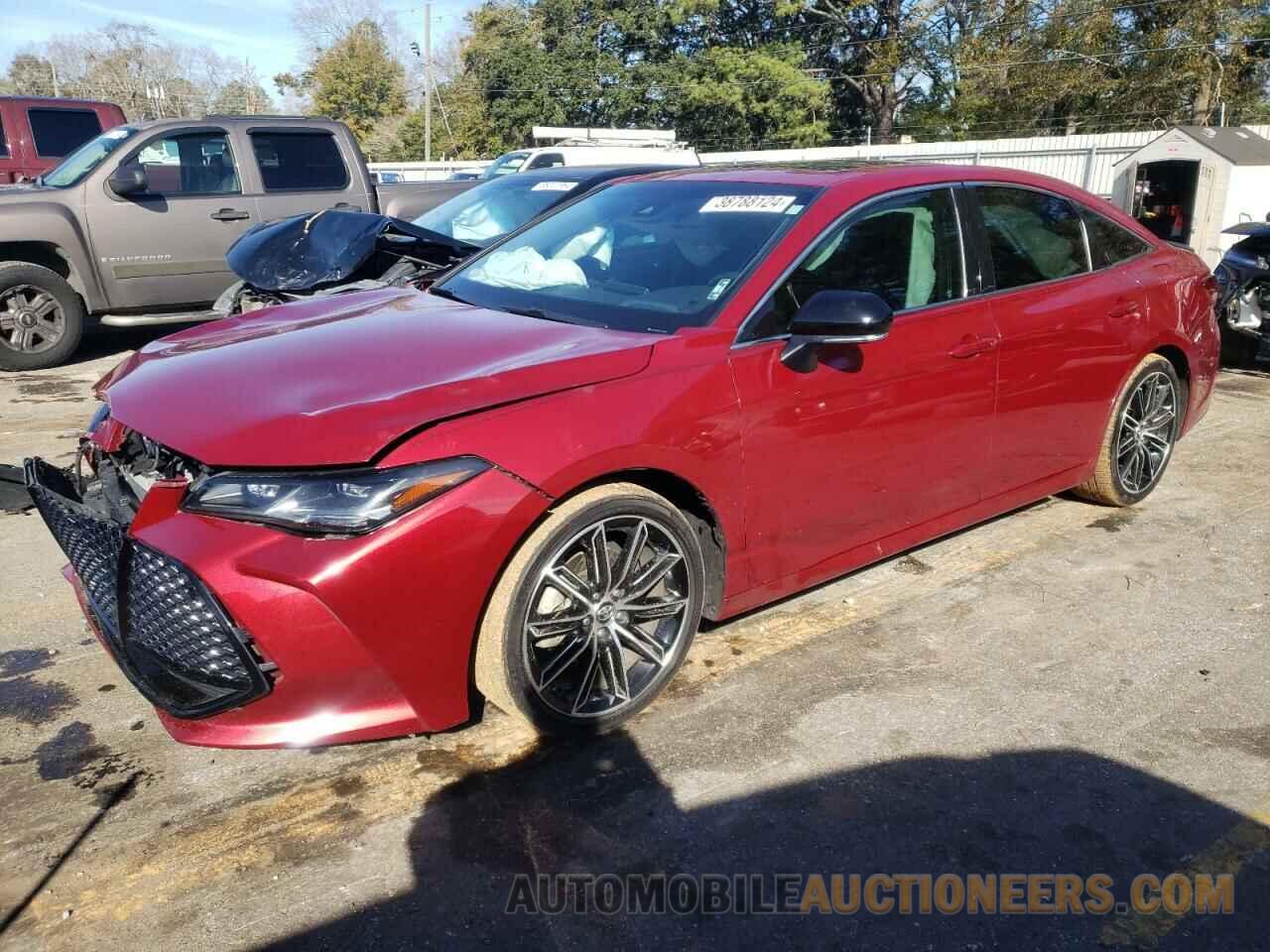 4T1BZ1FBXKU029705 TOYOTA AVALON 2019